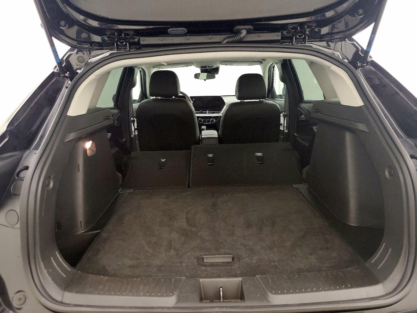 2025 Chevrolet Trax LT - Photo 22
