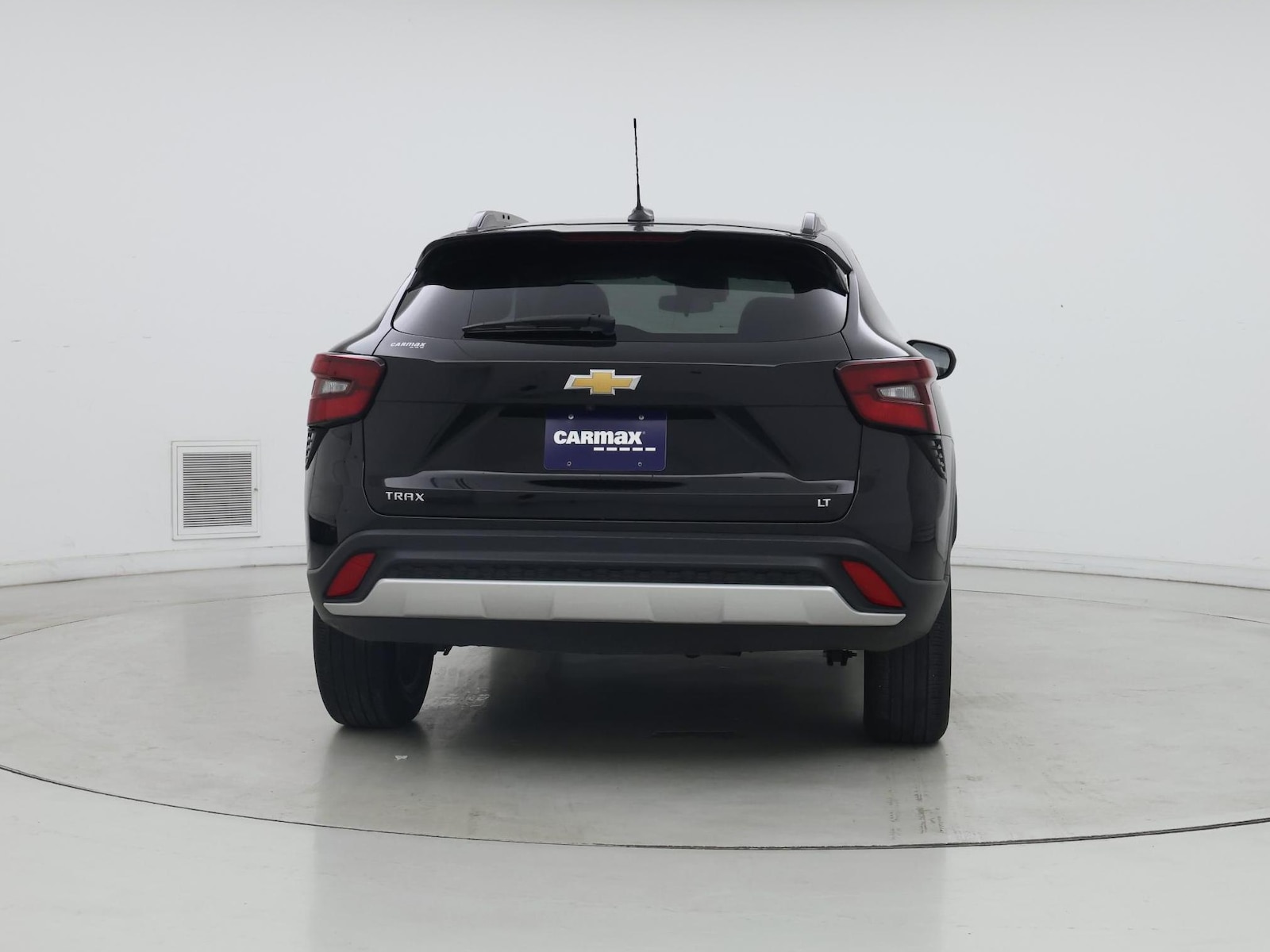2025 Chevrolet Trax LT - Photo 7