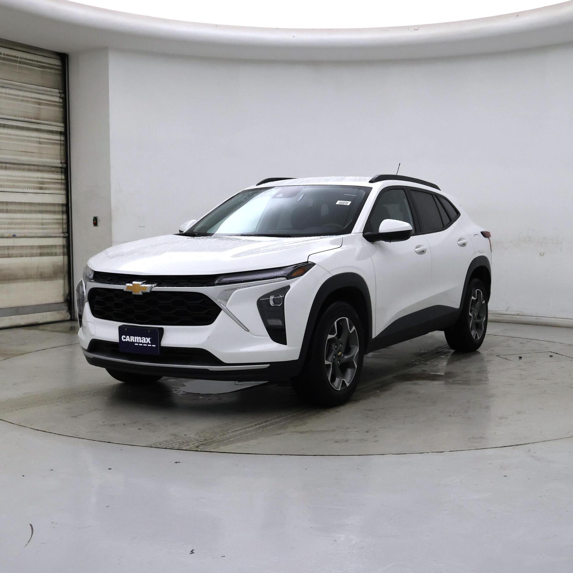 Thumbnail: 2025 Chevrolet Trax - 4