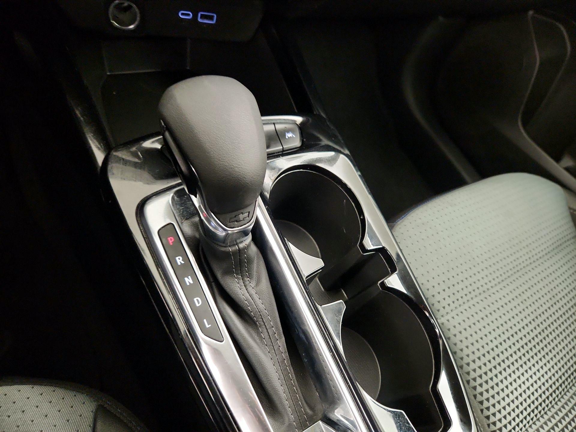 Thumbnail: 2025 Chevrolet Trax - 17