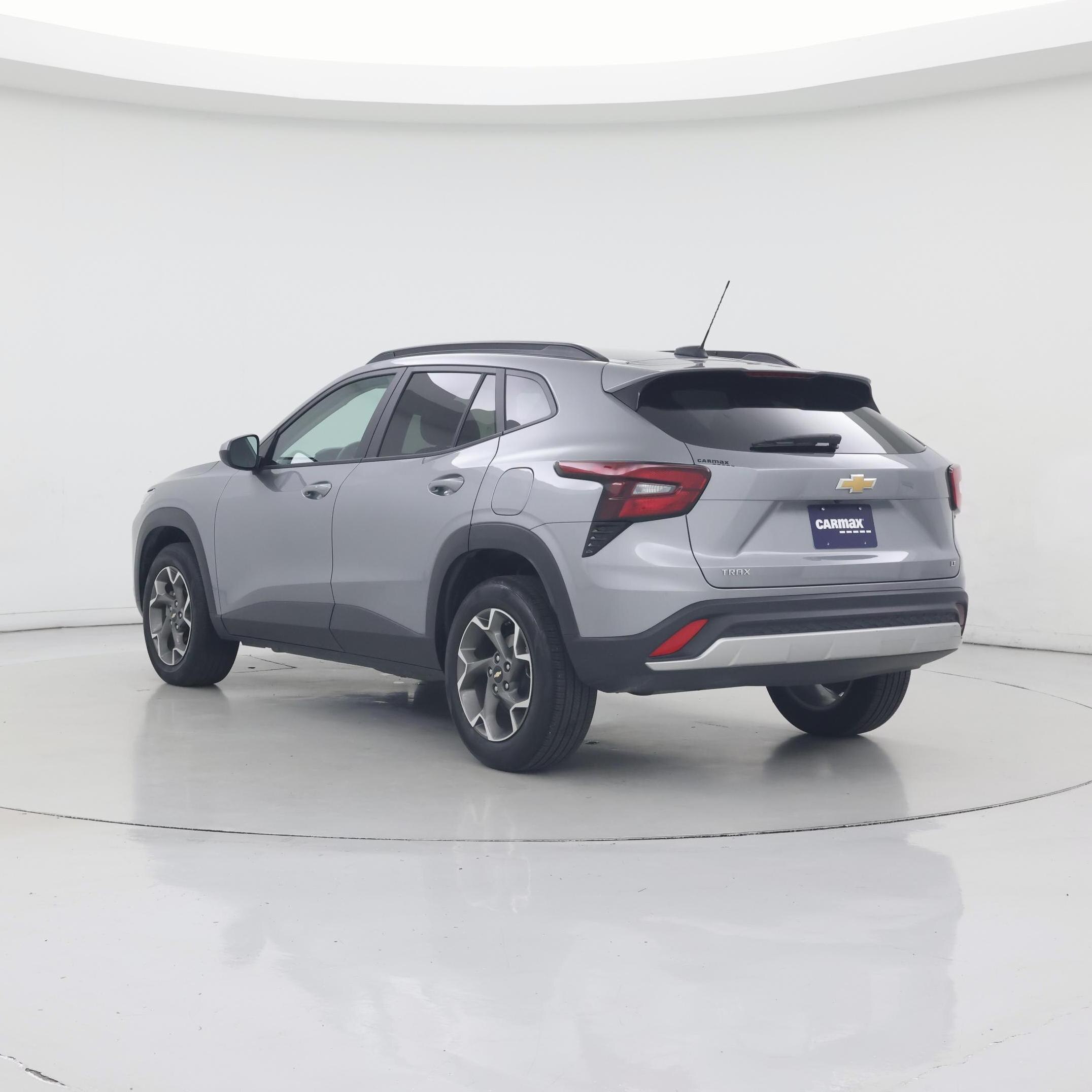 Thumbnail: 2025 Chevrolet Trax - 2