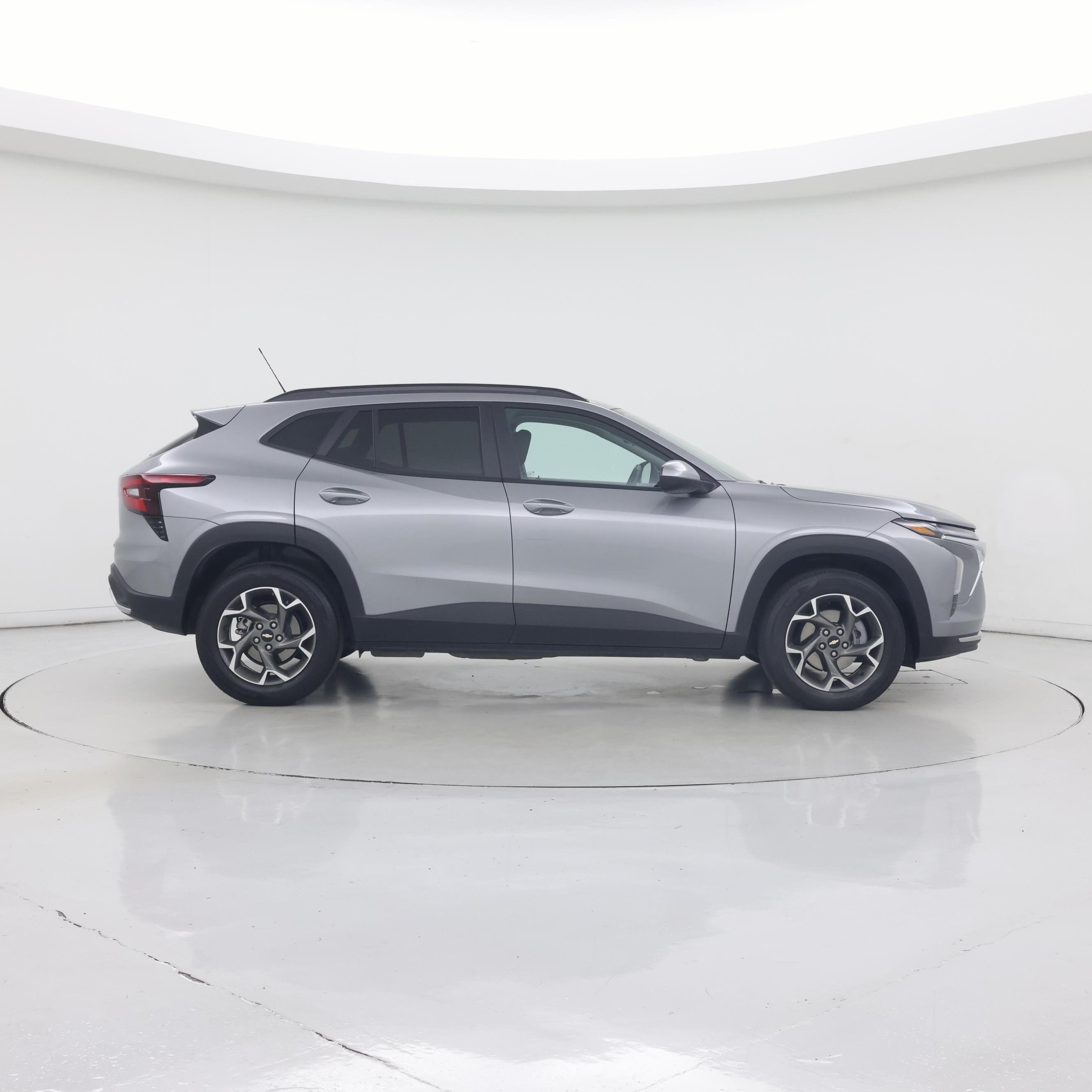 Thumbnail: 2025 Chevrolet Trax - 7