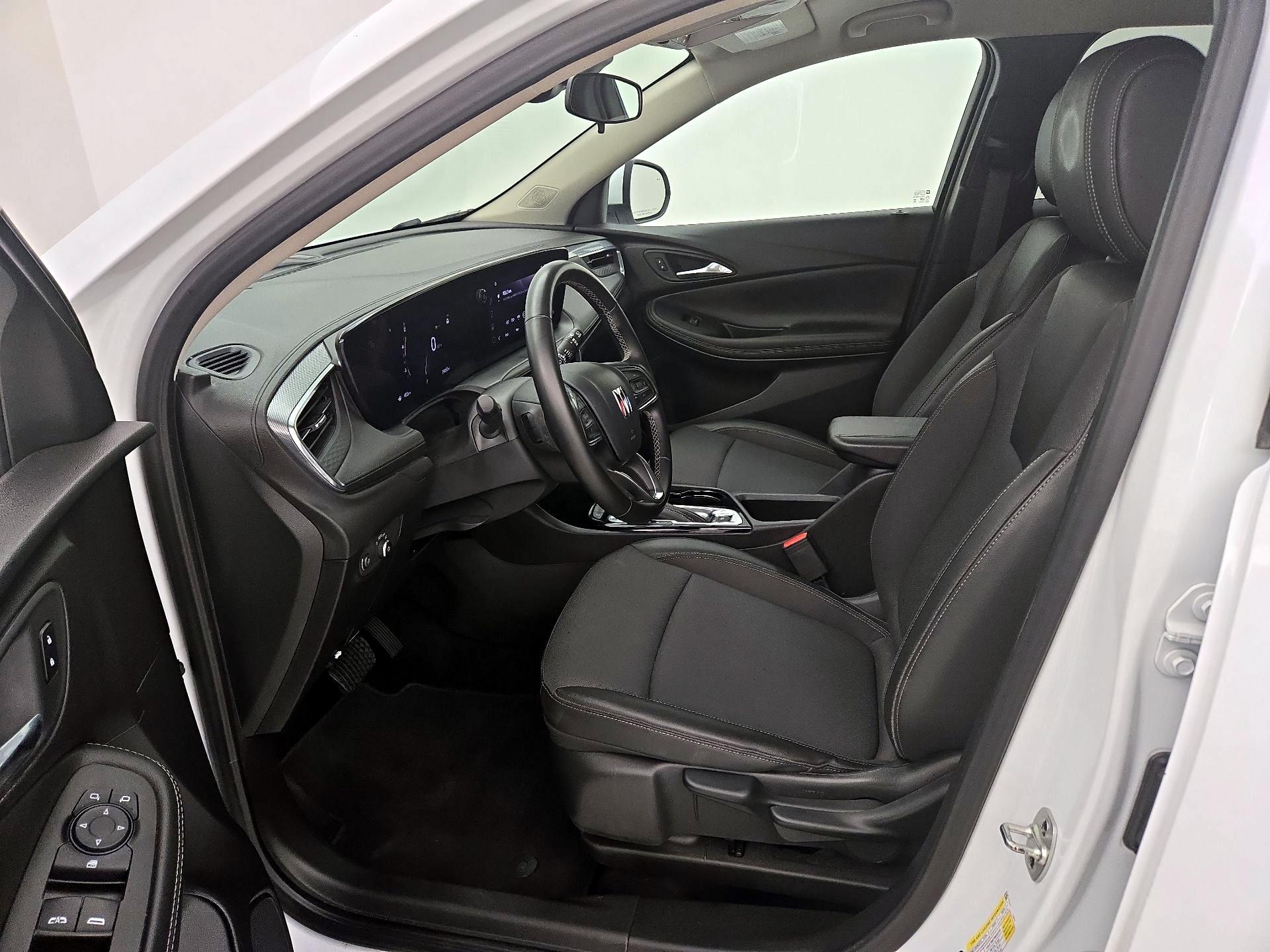 Thumbnail: 2025 Buick Encore GX - 11