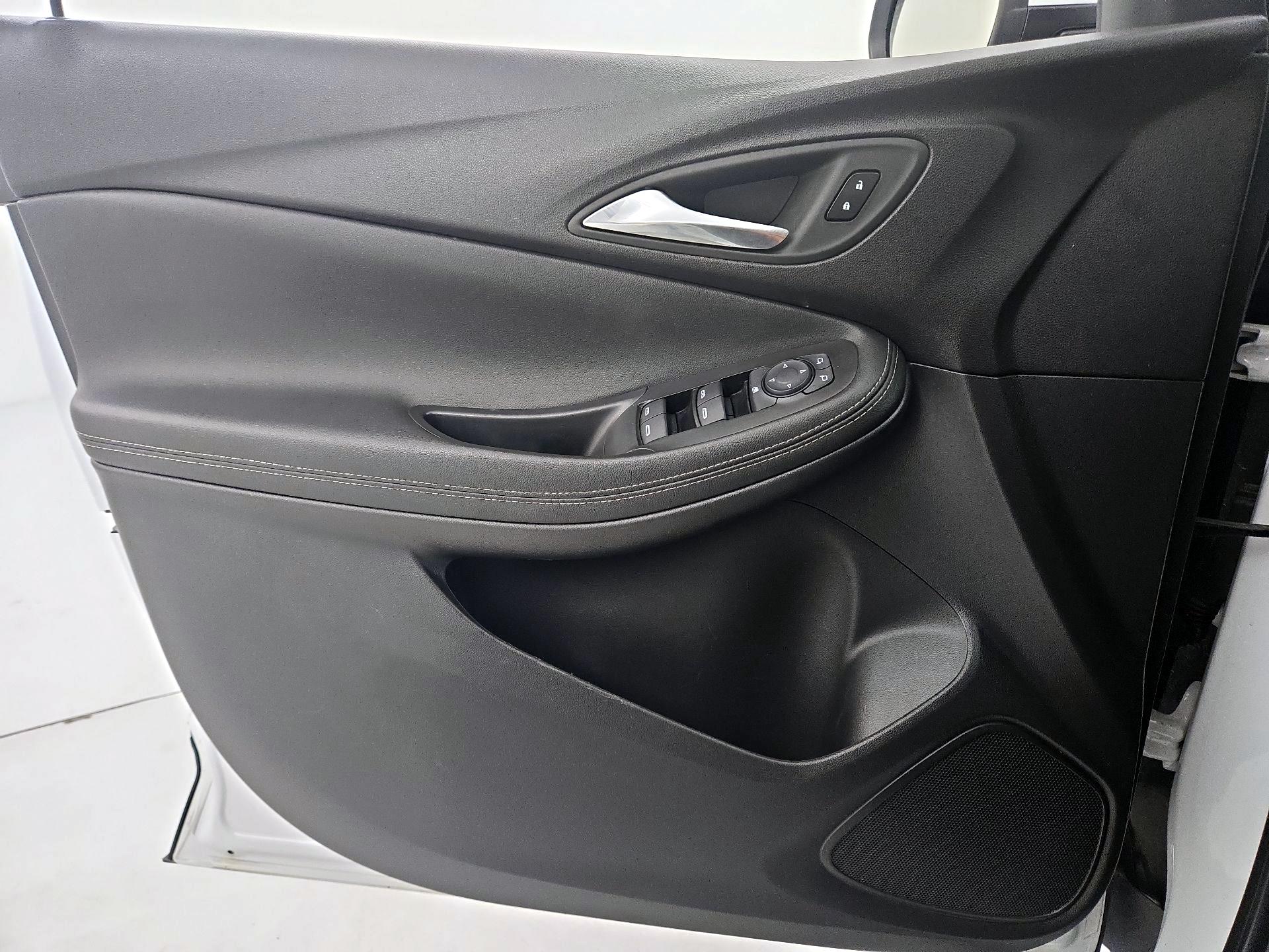Thumbnail: 2025 Buick Encore GX - 12
