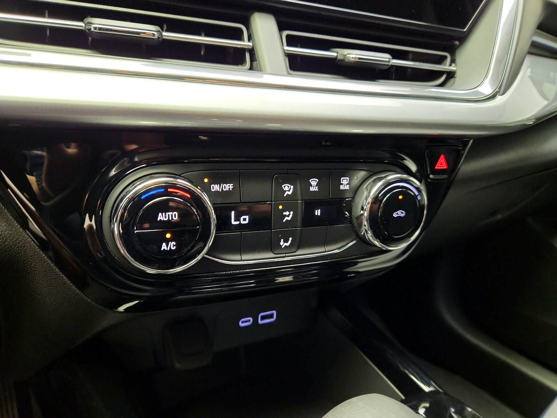 Thumbnail: 2025 Chevrolet Trax - 14