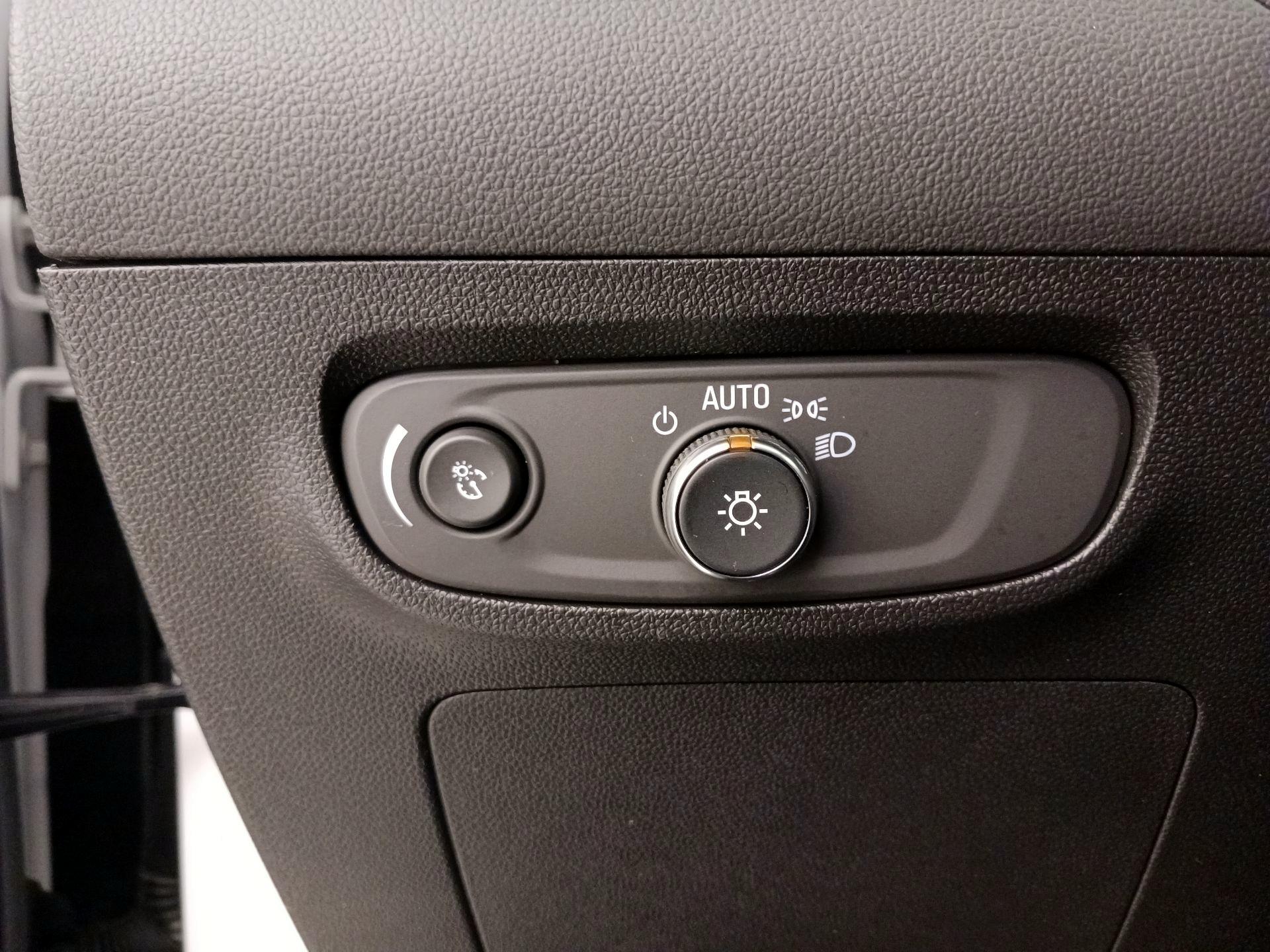 Thumbnail: 2025 Buick Encore GX - 13