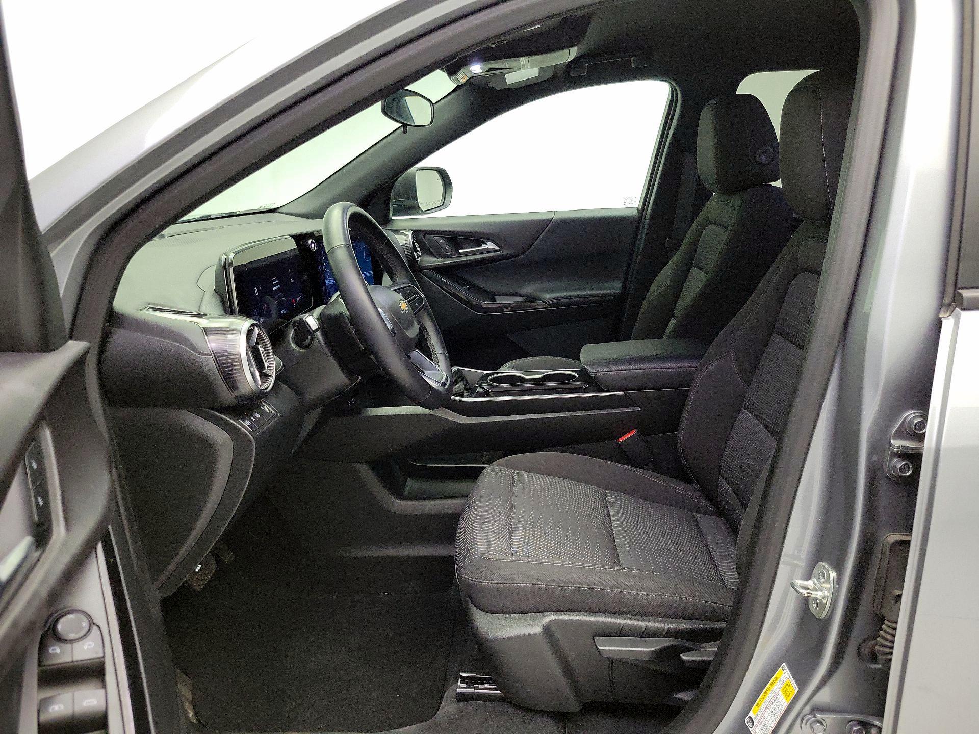 Thumbnail: 2025 Chevrolet Equinox - 11