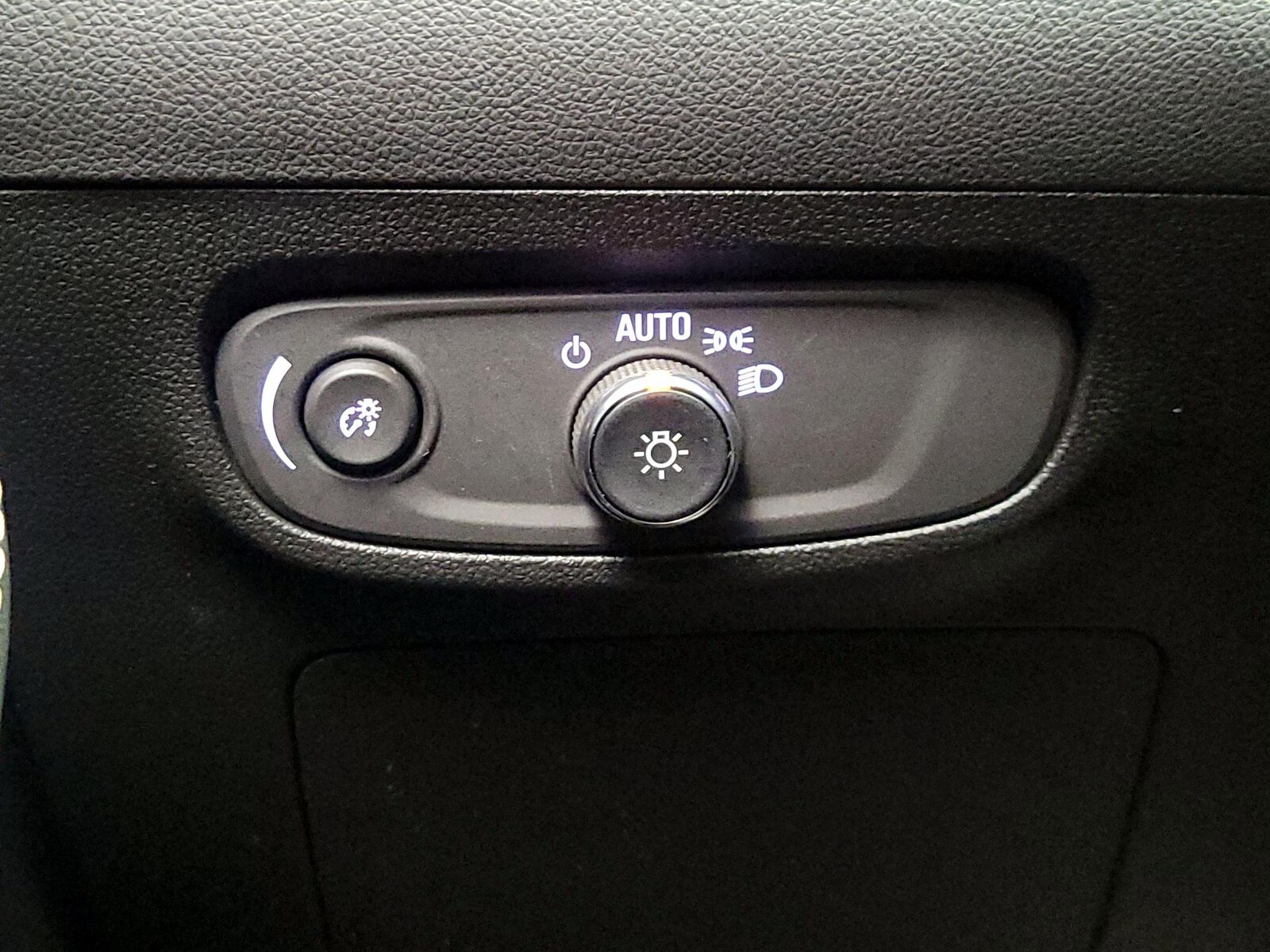 2025 Buick Encore GX Preferred - Photo 14