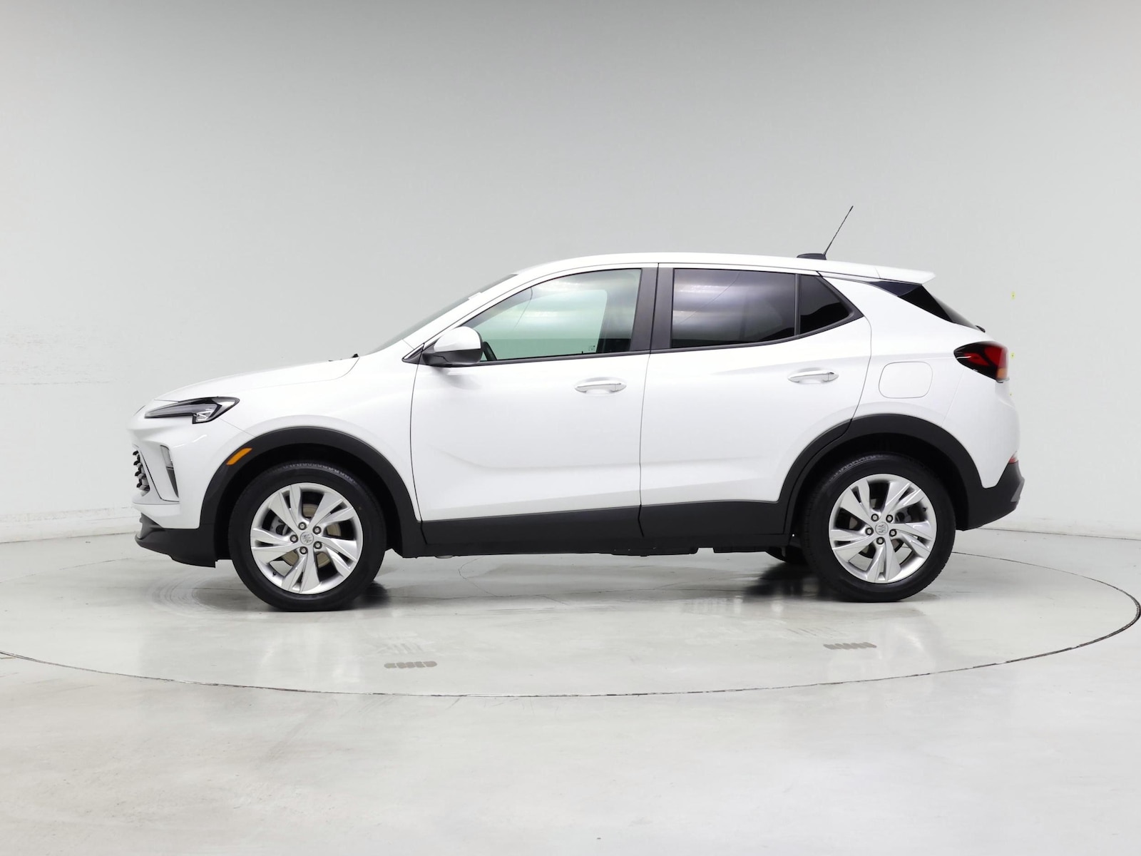 2025 Buick Encore GX Preferred - Photo 4