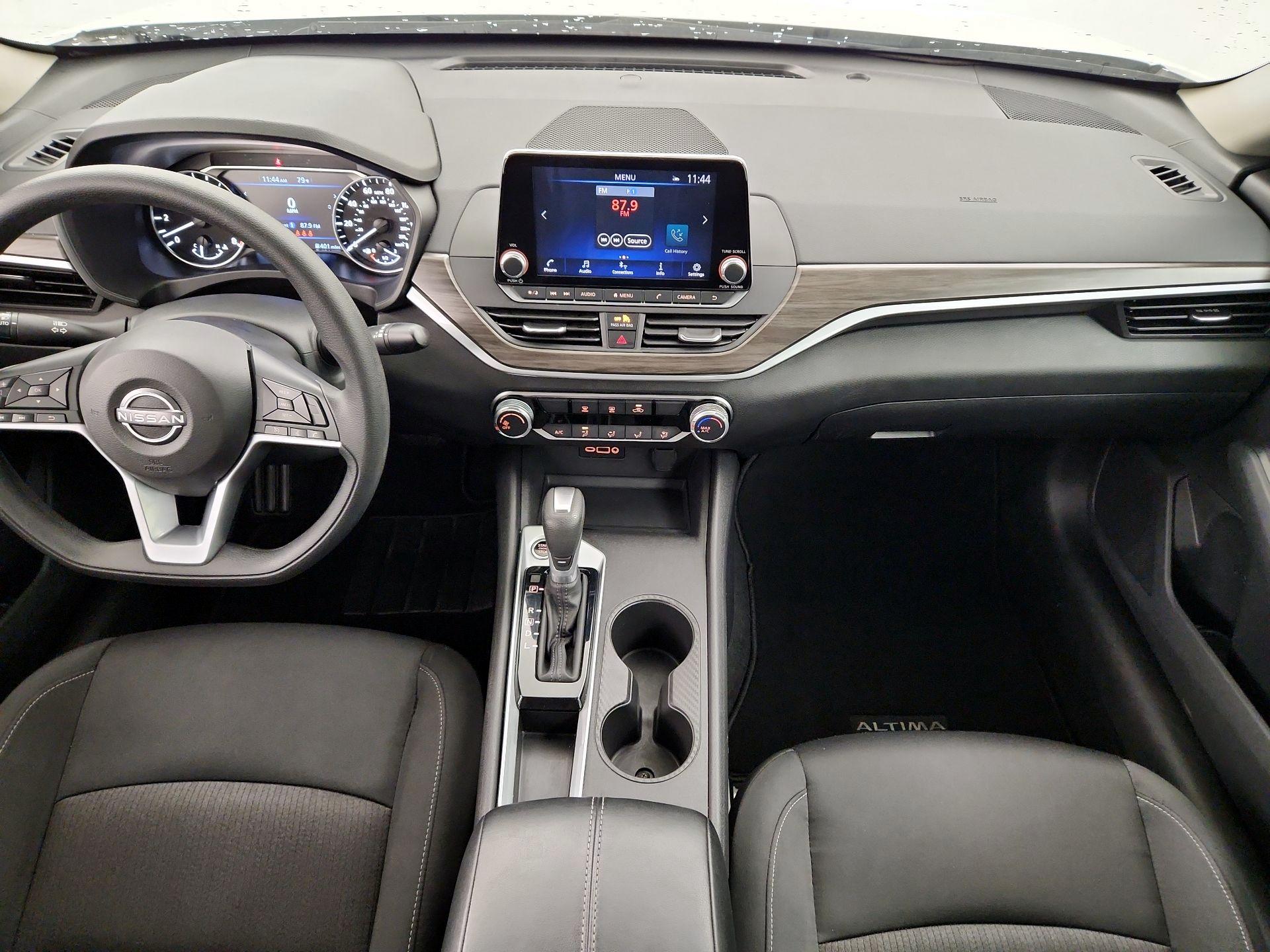 Thumbnail: 2025 Nissan Altima - 9