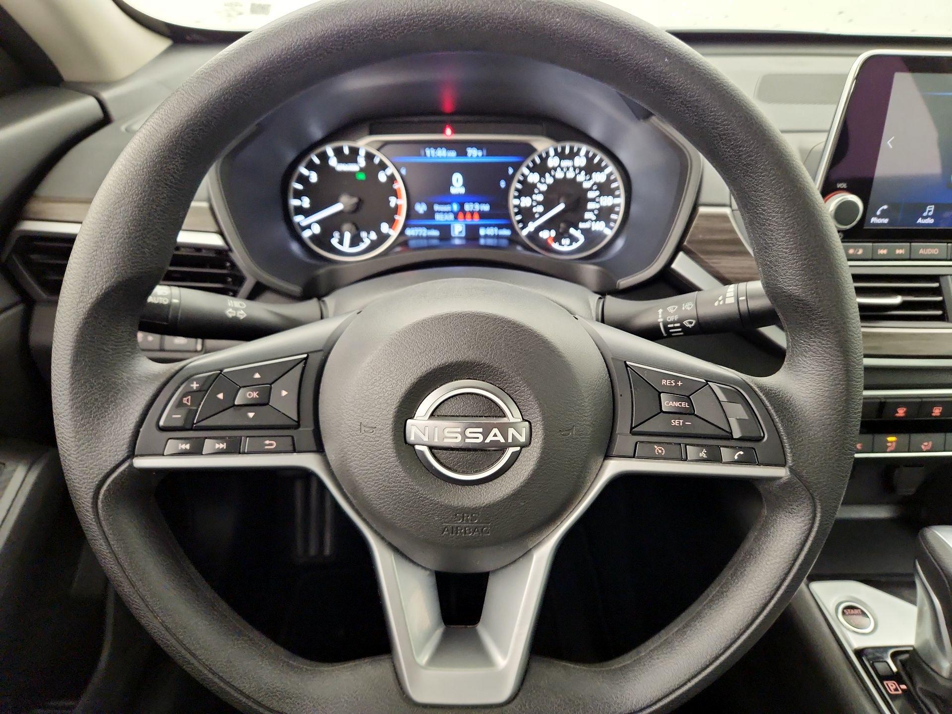Thumbnail: 2025 Nissan Altima - 10