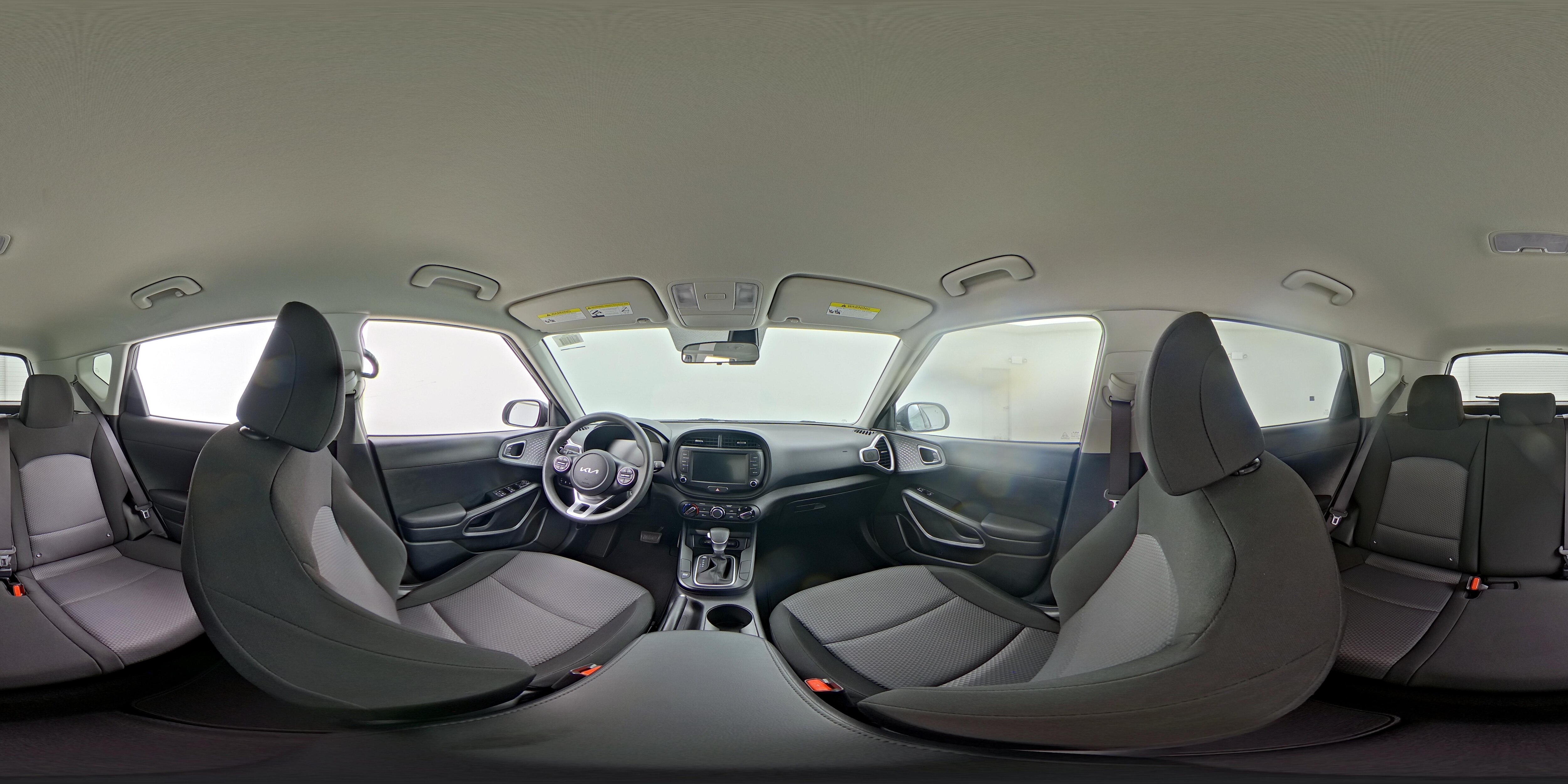 2025 Kia Soul LX - Photo 24