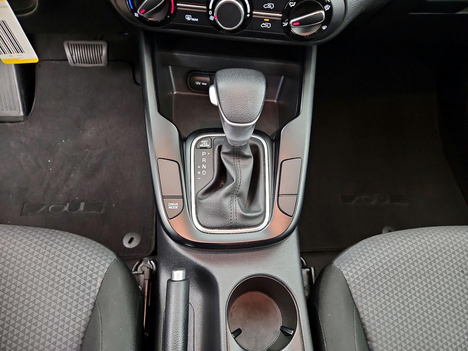 2025 Kia Soul LX - Photo 18