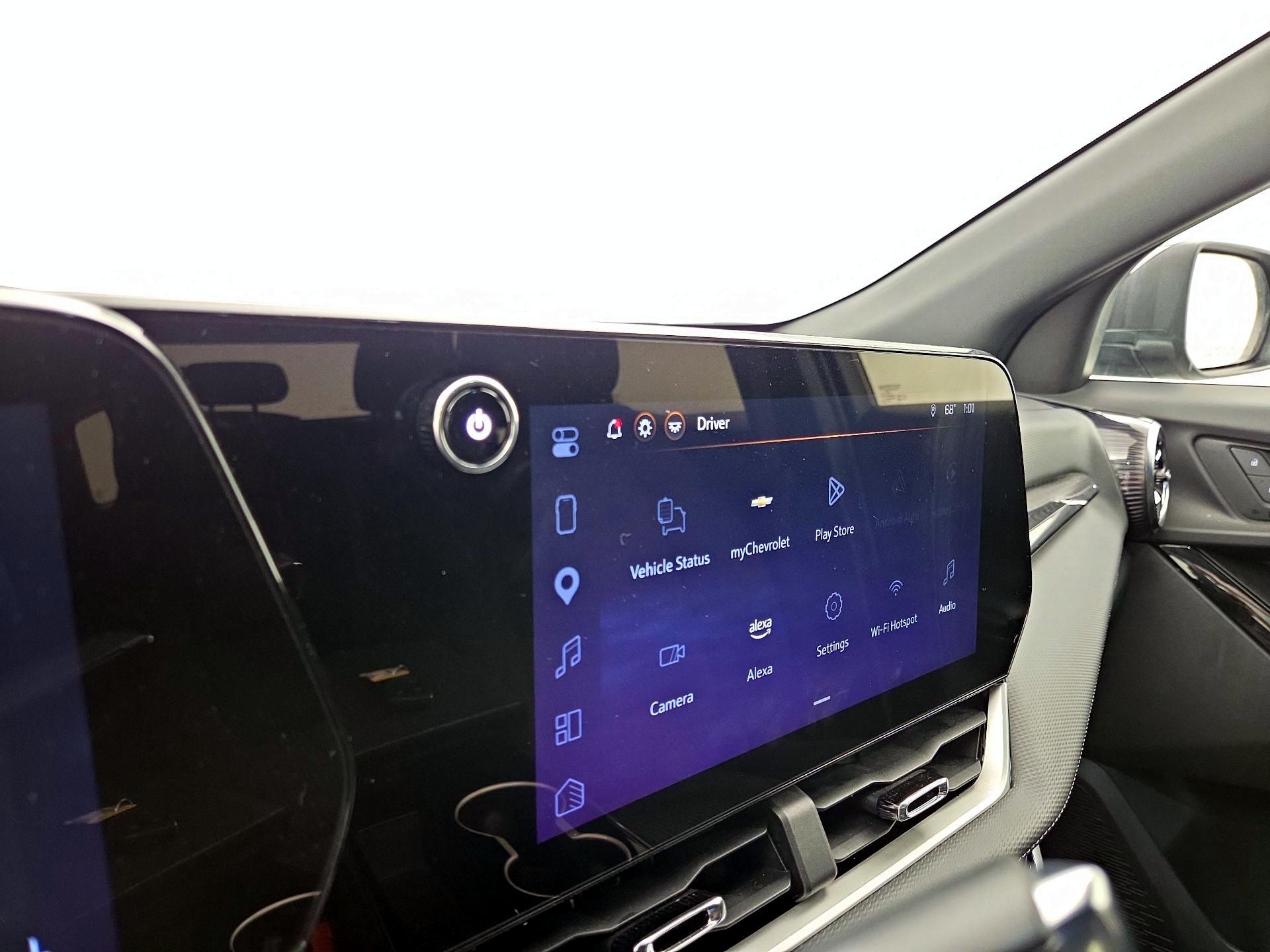 Thumbnail: 2025 Chevrolet Equinox - 15