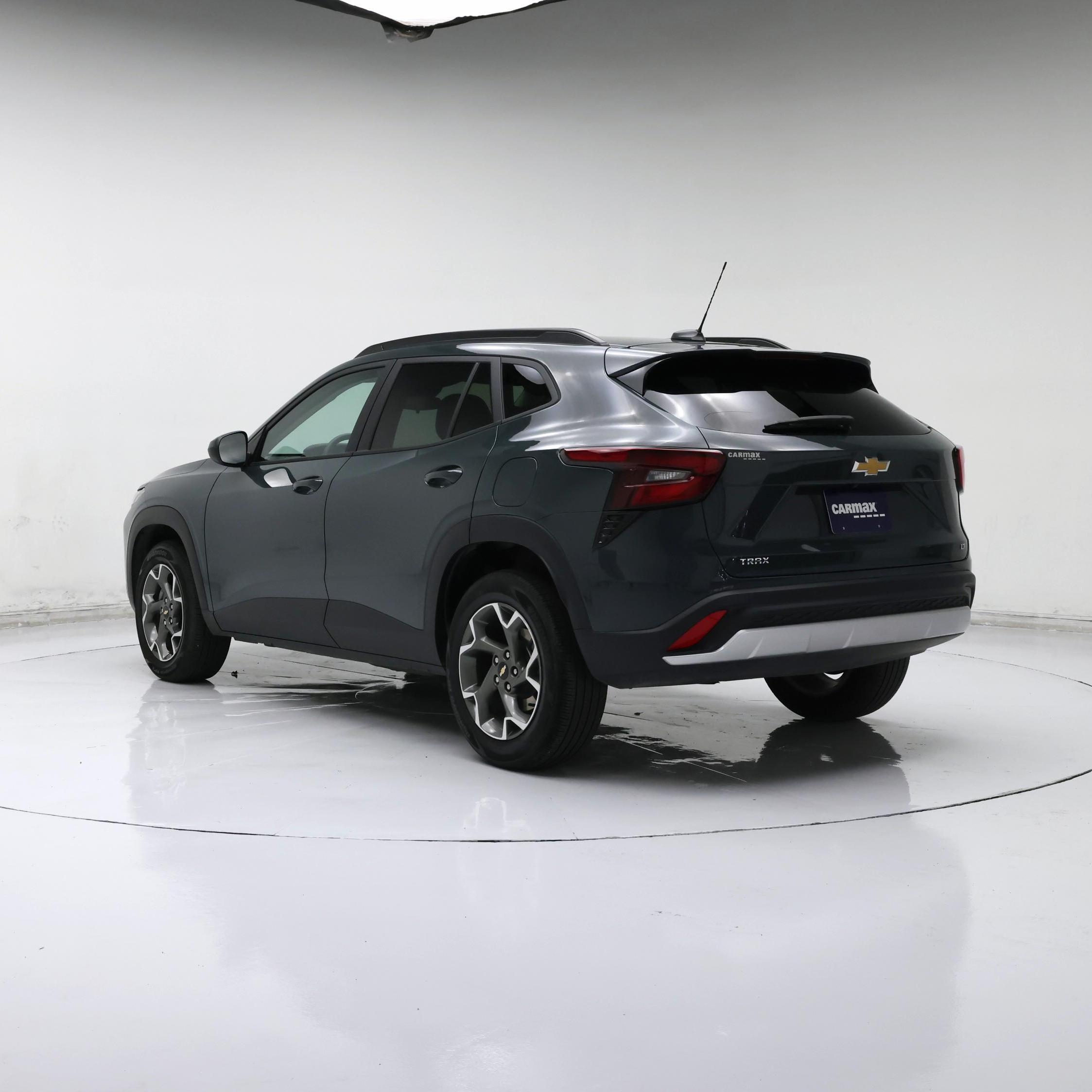 Thumbnail: 2025 Chevrolet Trax - 2