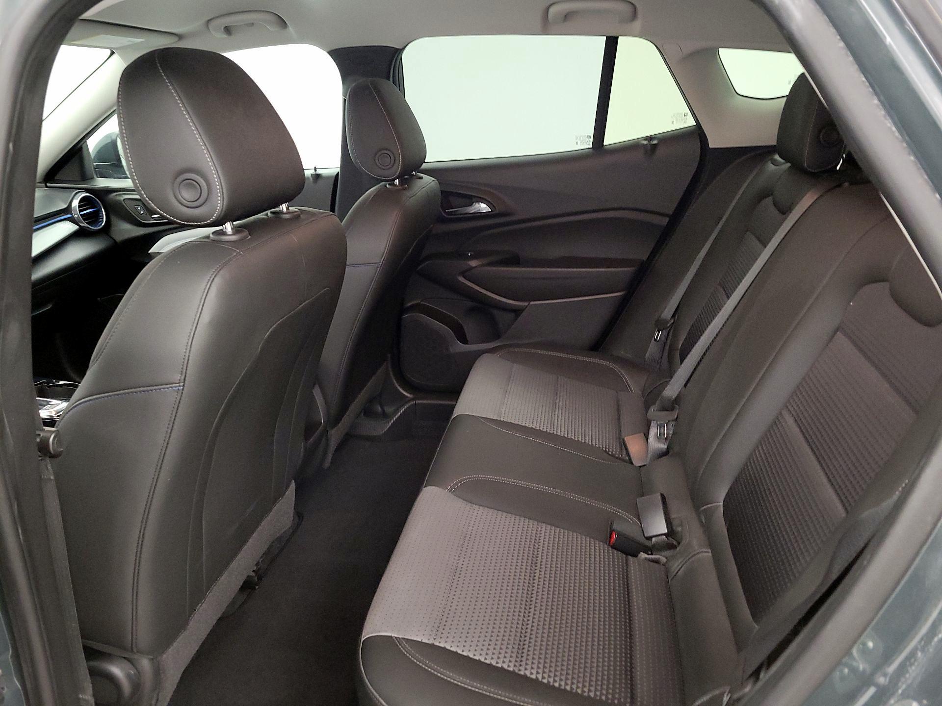 Thumbnail: 2025 Chevrolet Trax - 20