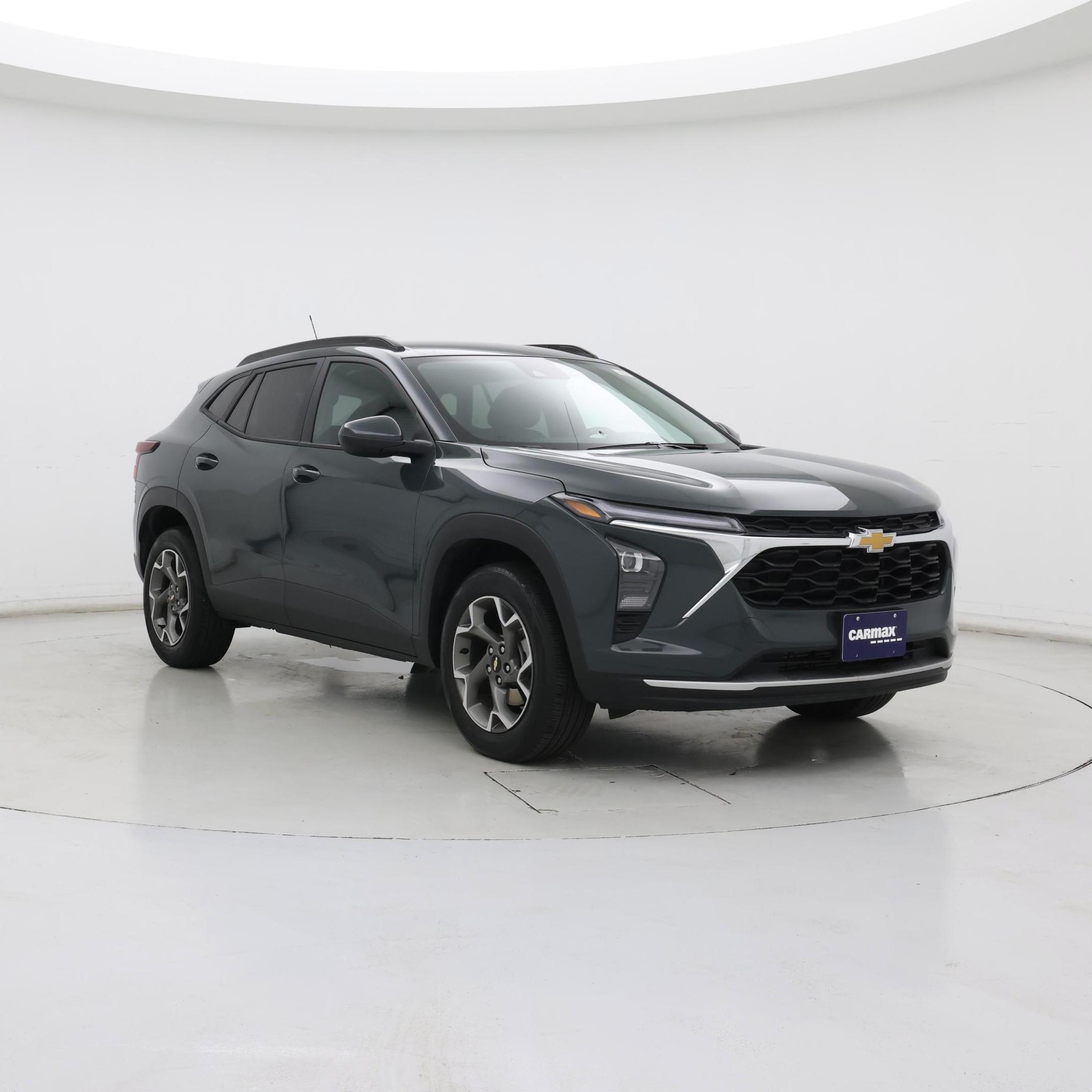Gray 2025 Chevrolet Trax SUV / Crossover Front-Wheel Drive Automatic