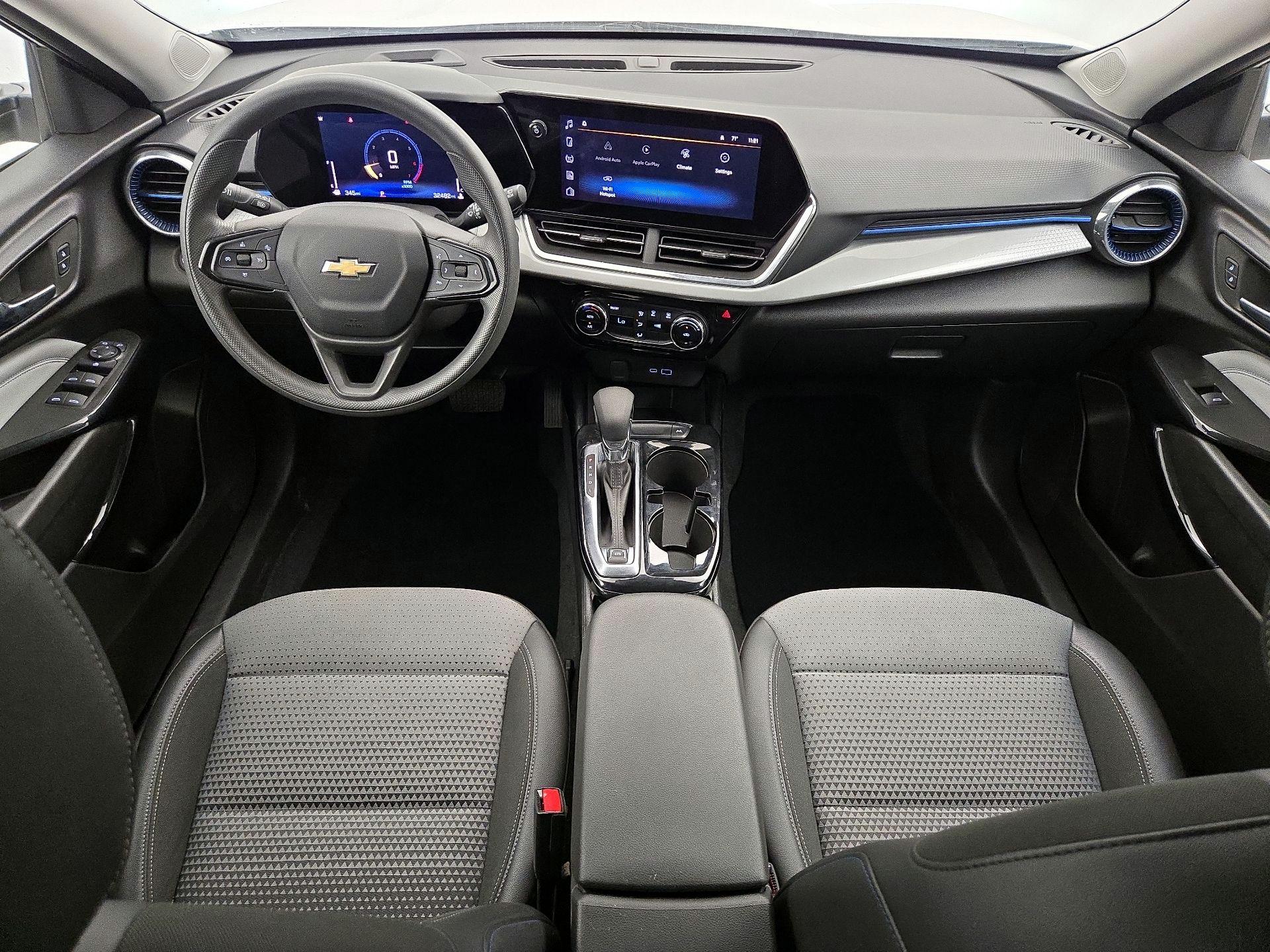 Thumbnail: 2025 Chevrolet Trax - 9