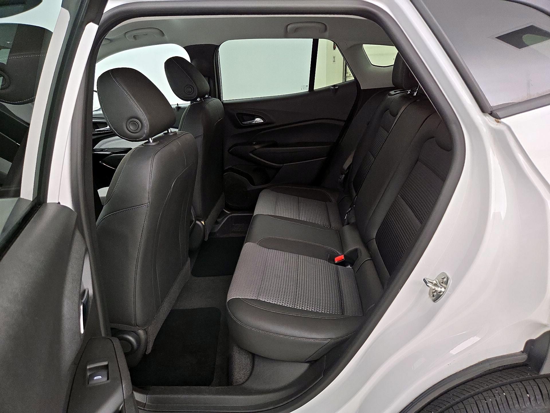Thumbnail: 2025 Chevrolet Trax - 19