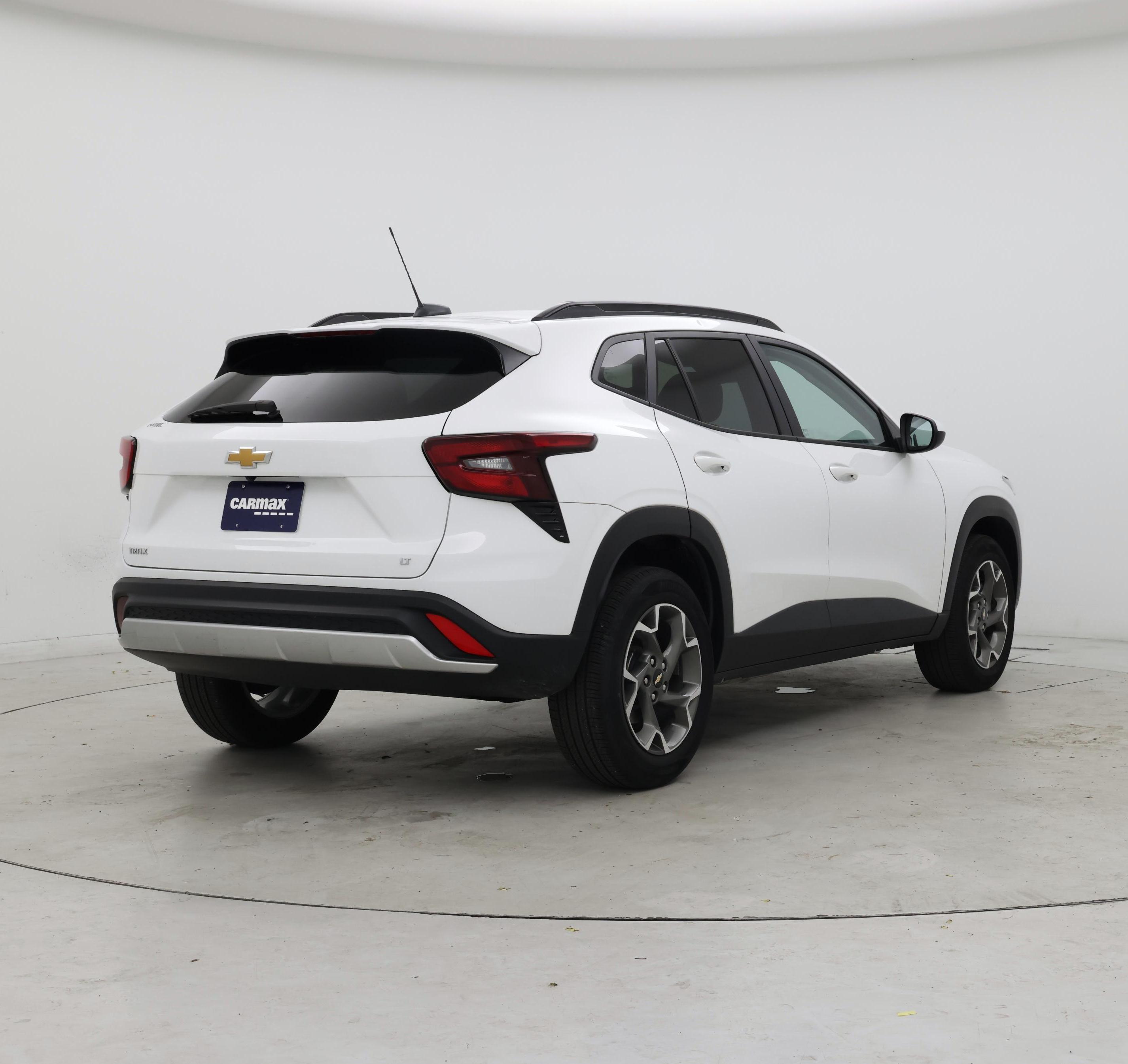 Thumbnail: 2025 Chevrolet Trax - 8