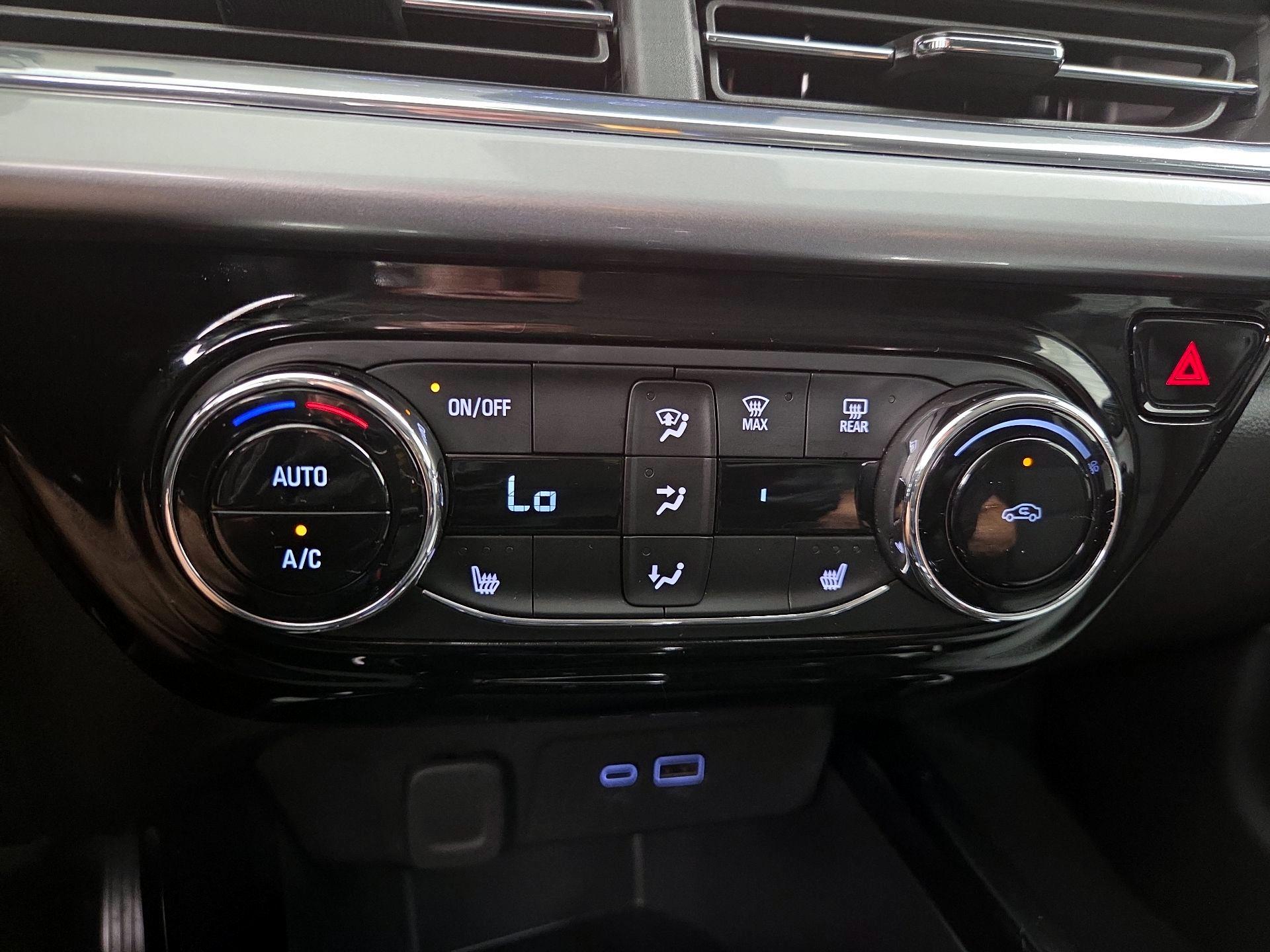 Thumbnail: 2025 Chevrolet Trax - 16