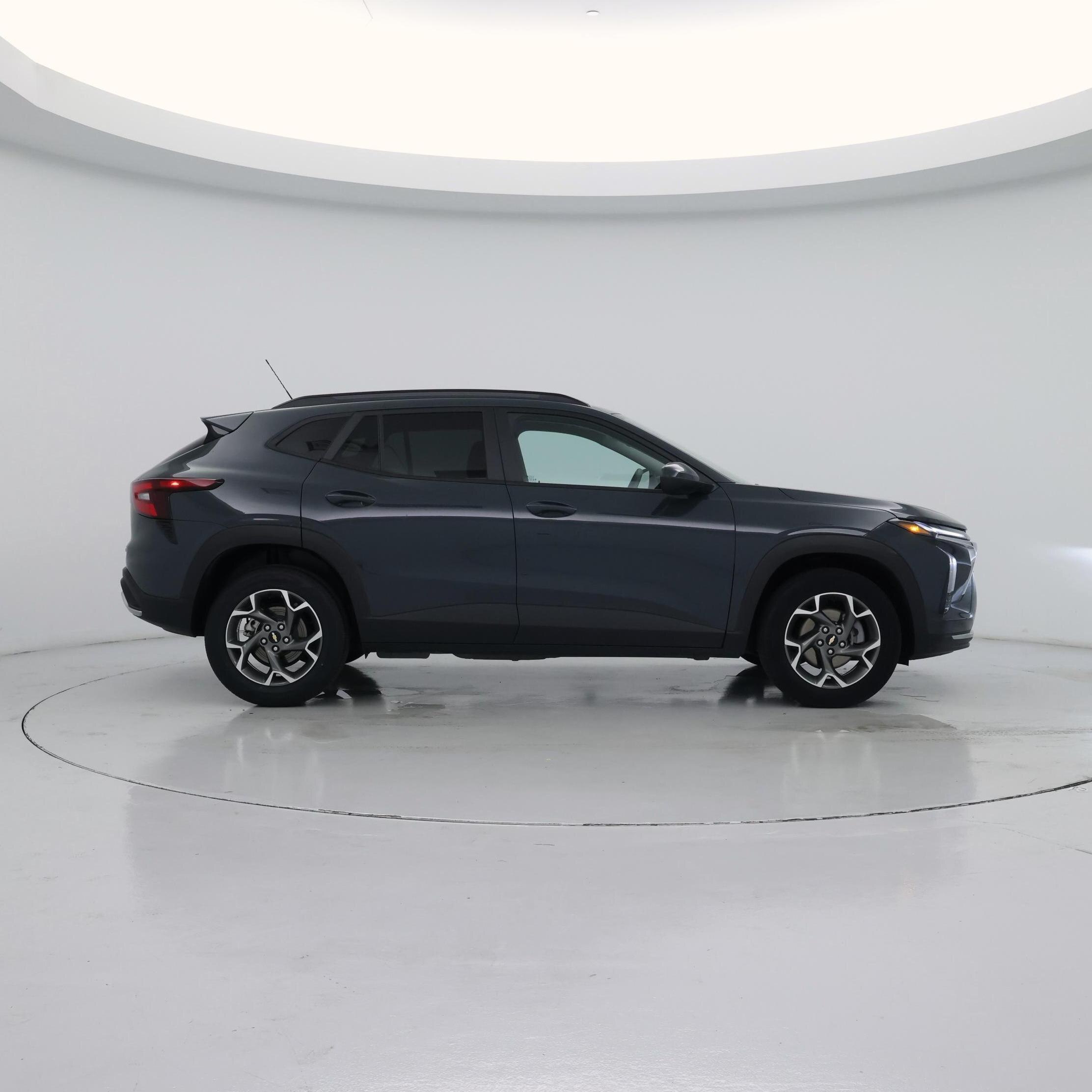 Thumbnail: 2025 Chevrolet Trax - 7