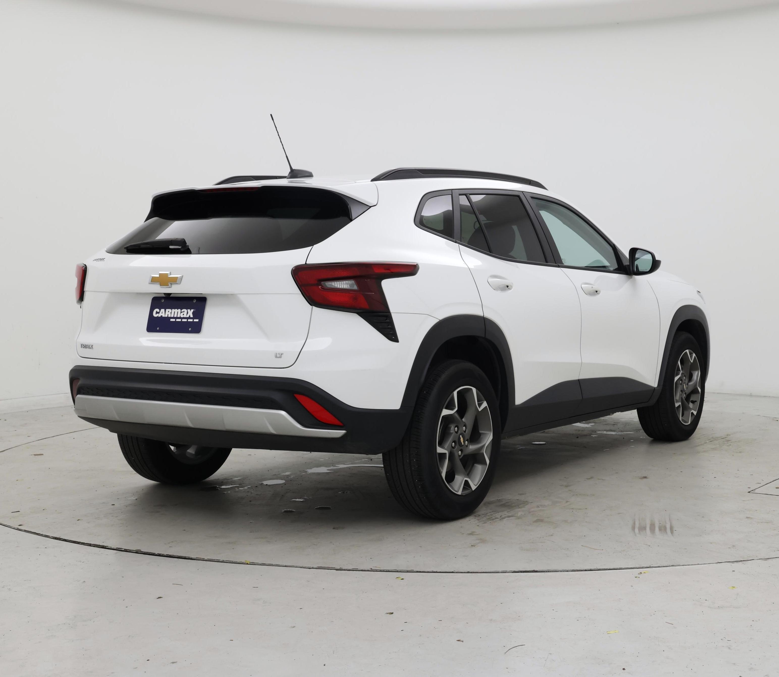 Thumbnail: 2025 Chevrolet Trax - 8