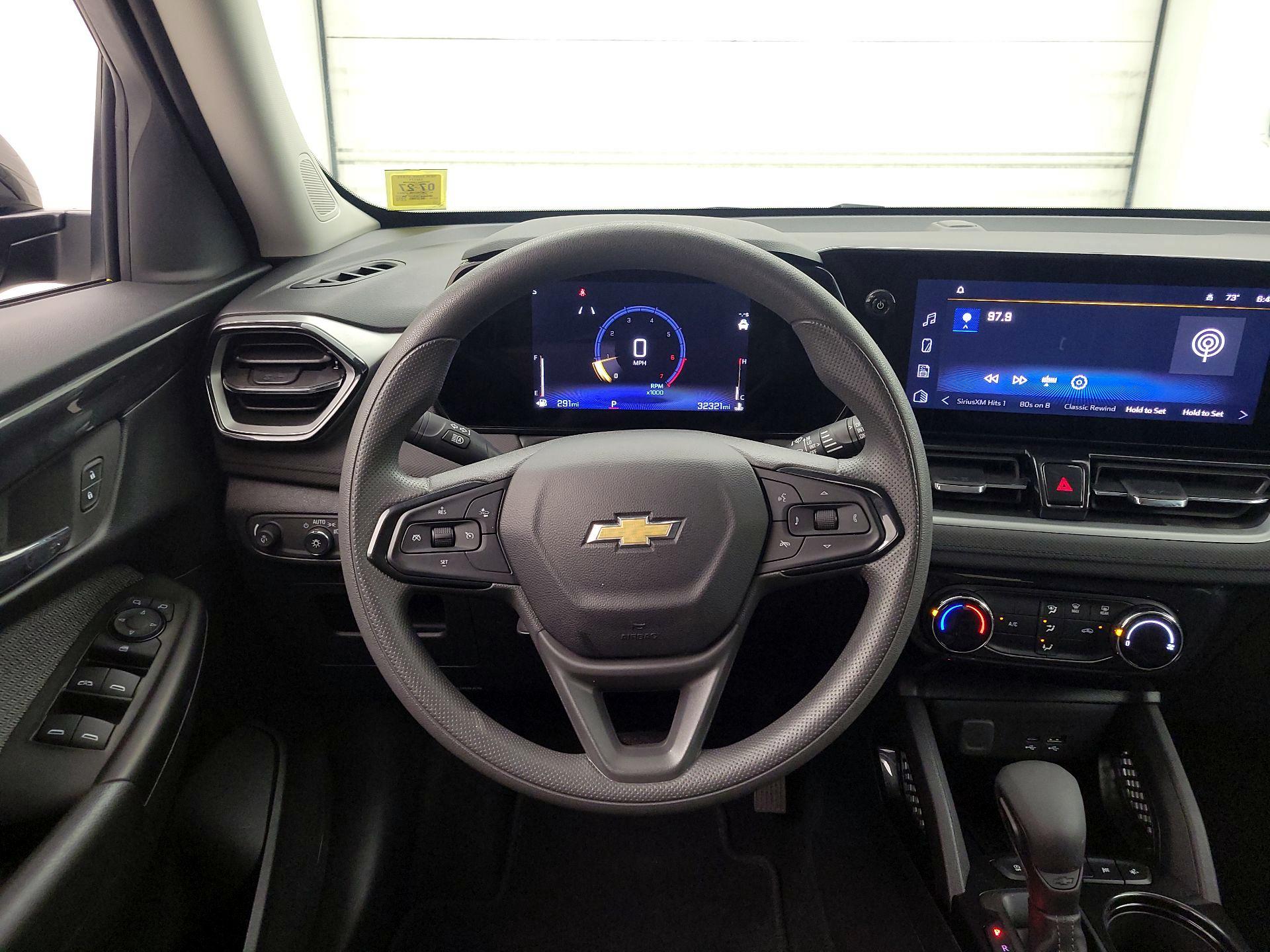 Thumbnail: 2025 Chevrolet TrailBlazer - 10