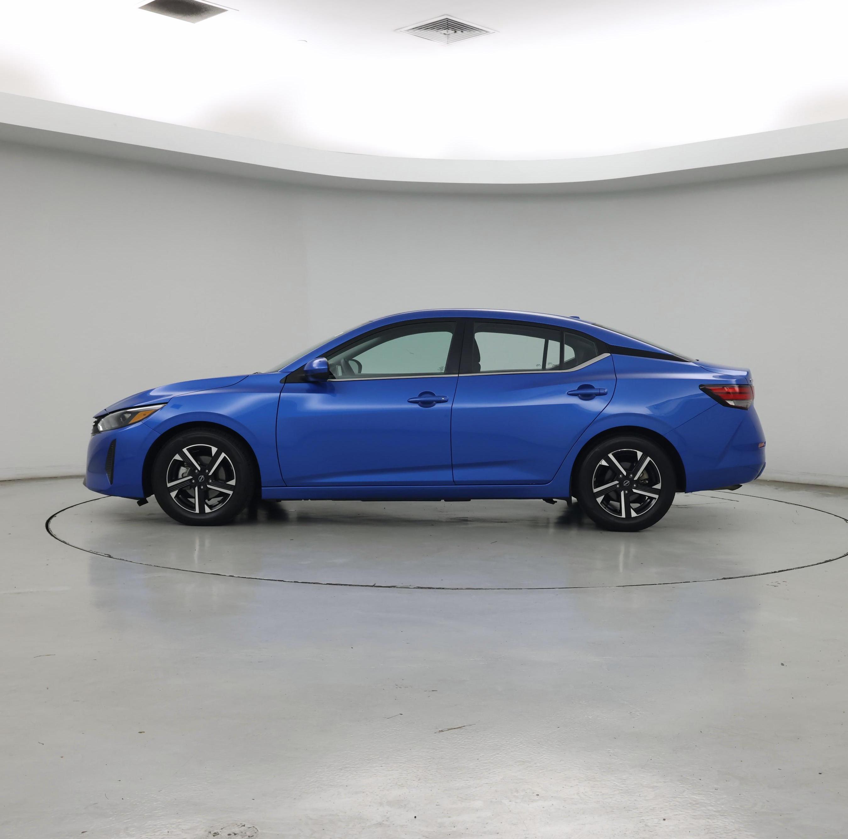 Thumbnail: 2025 Nissan Sentra - 3