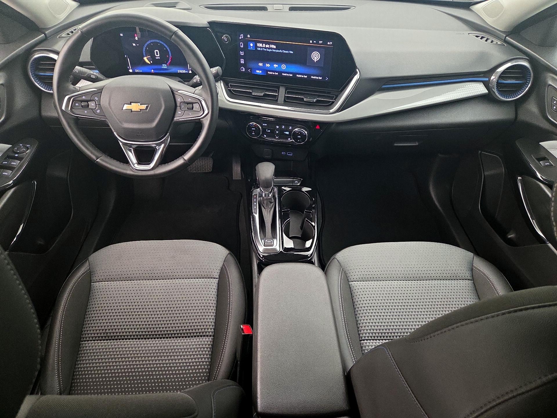 Thumbnail: 2025 Chevrolet Trax - 9