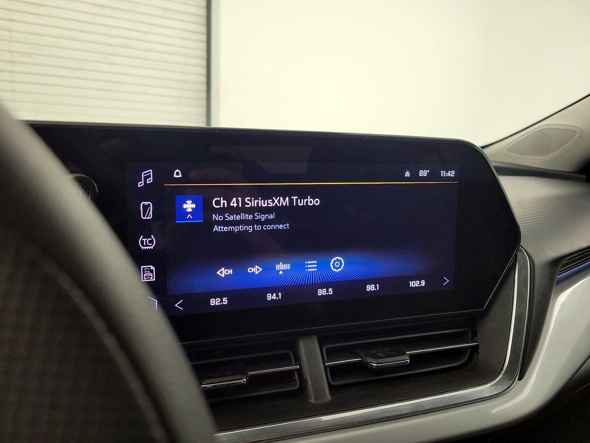 Thumbnail: 2025 Chevrolet Trax - 13