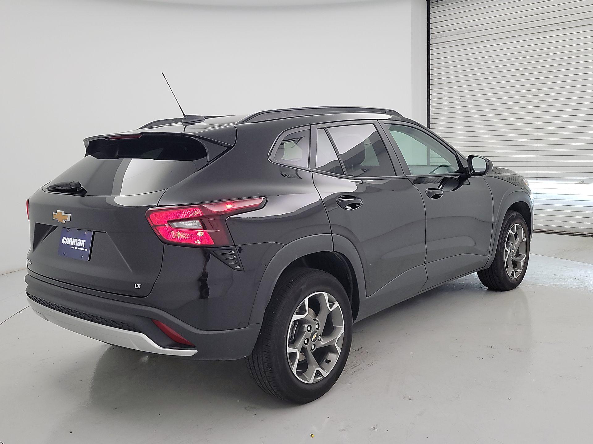 Thumbnail: 2025 Chevrolet Trax - 5