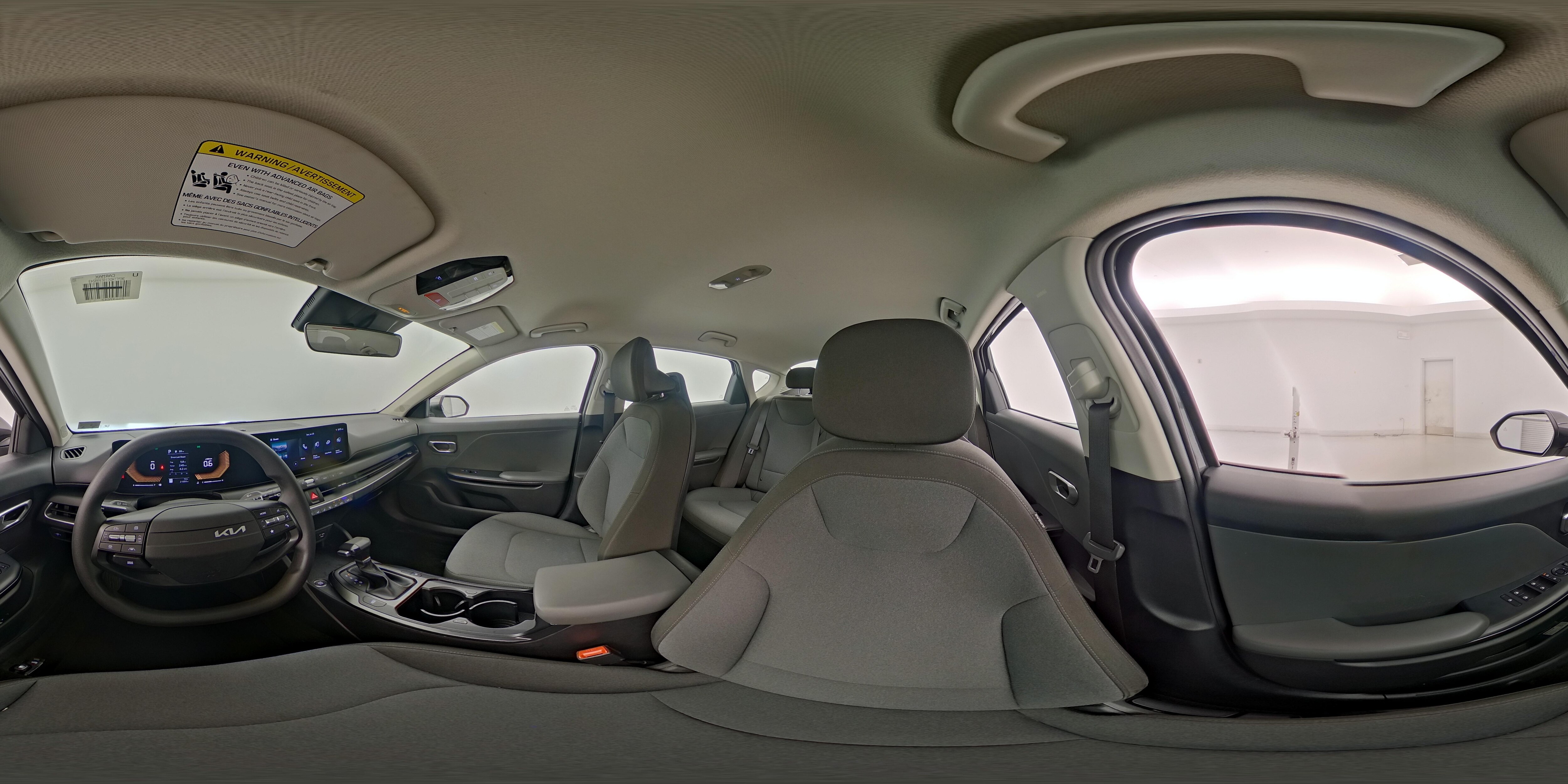 2025 Kia K4 LXS - Photo 26