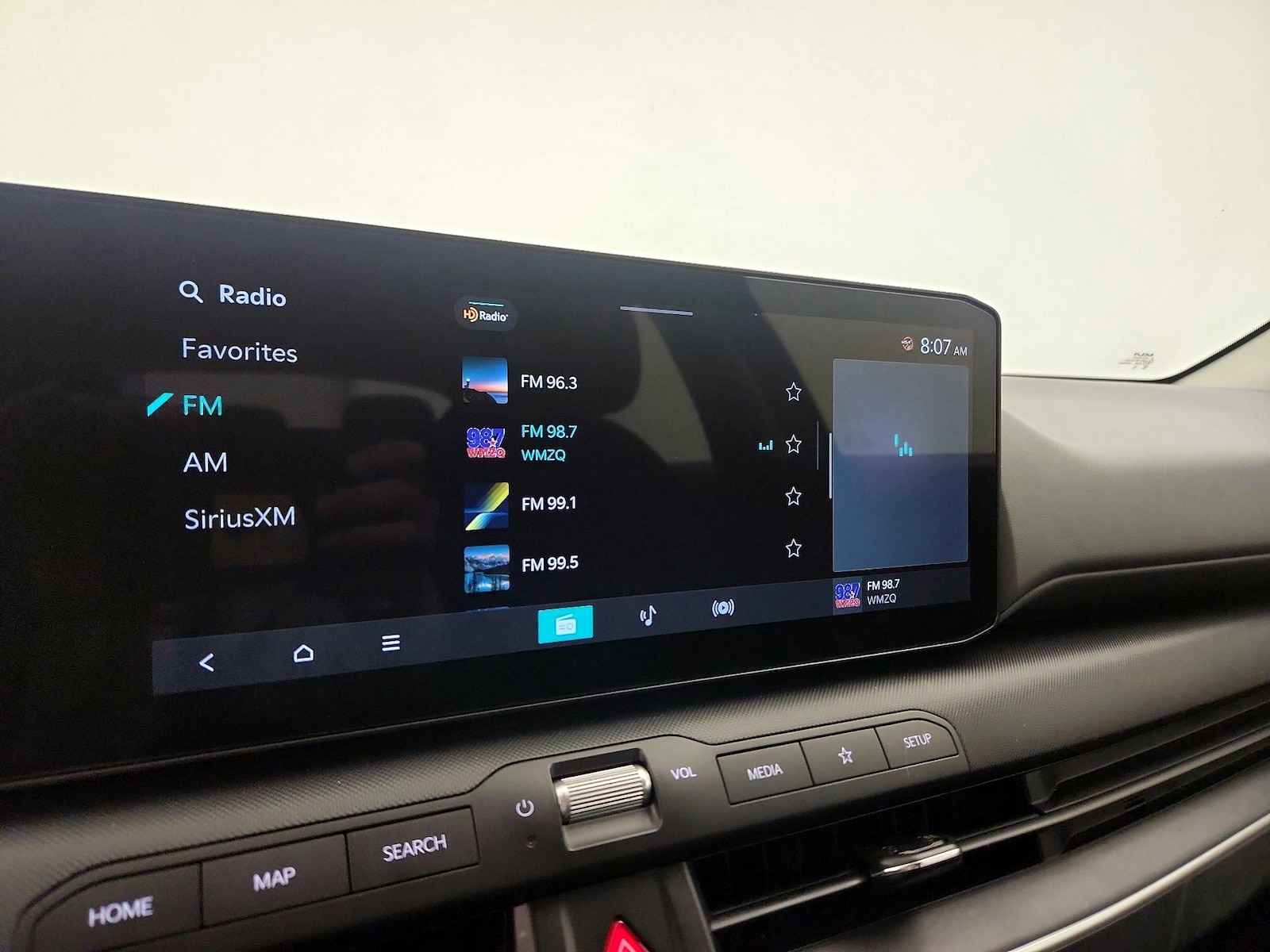 2025 Kia K4 LXS - Photo 16