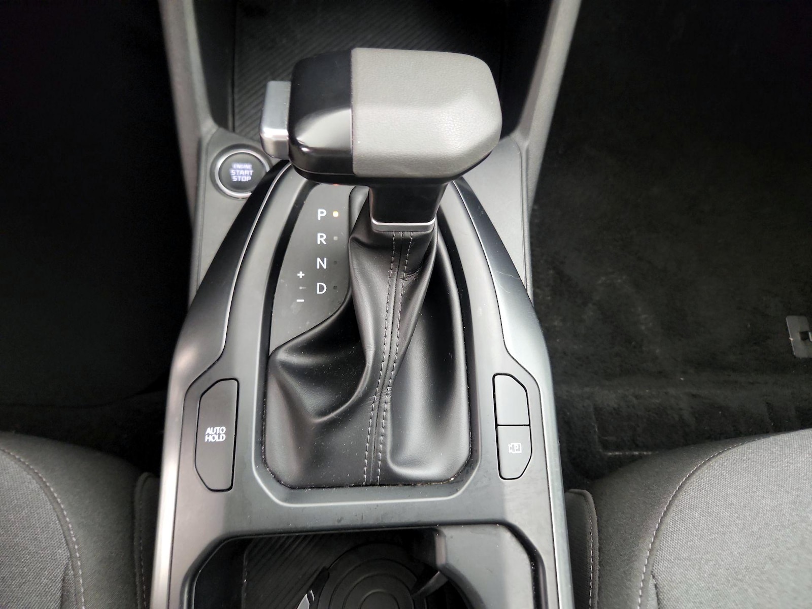 2025 Kia K4 LXS - Photo 18