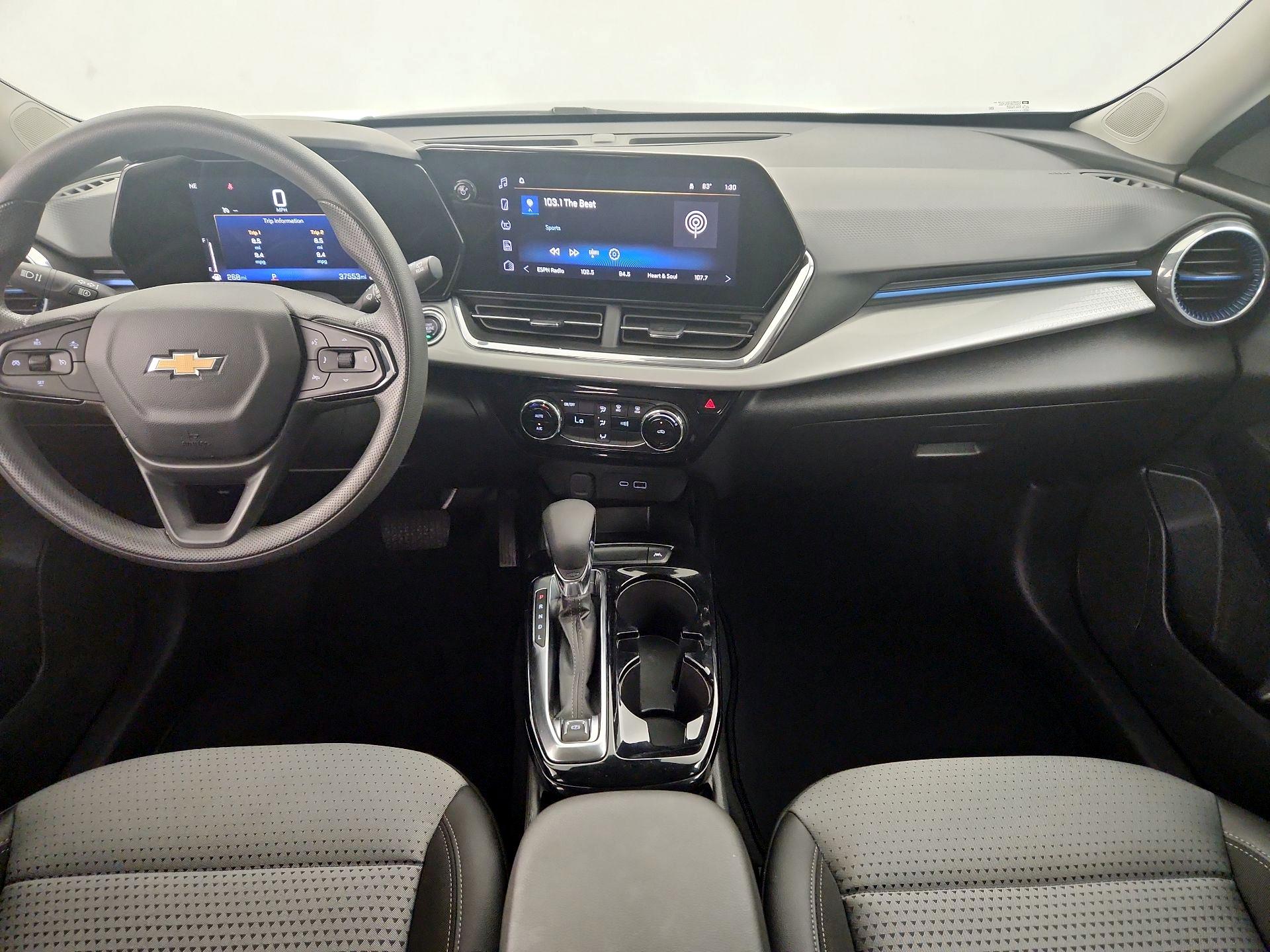 Thumbnail: 2025 Chevrolet Trax - 9