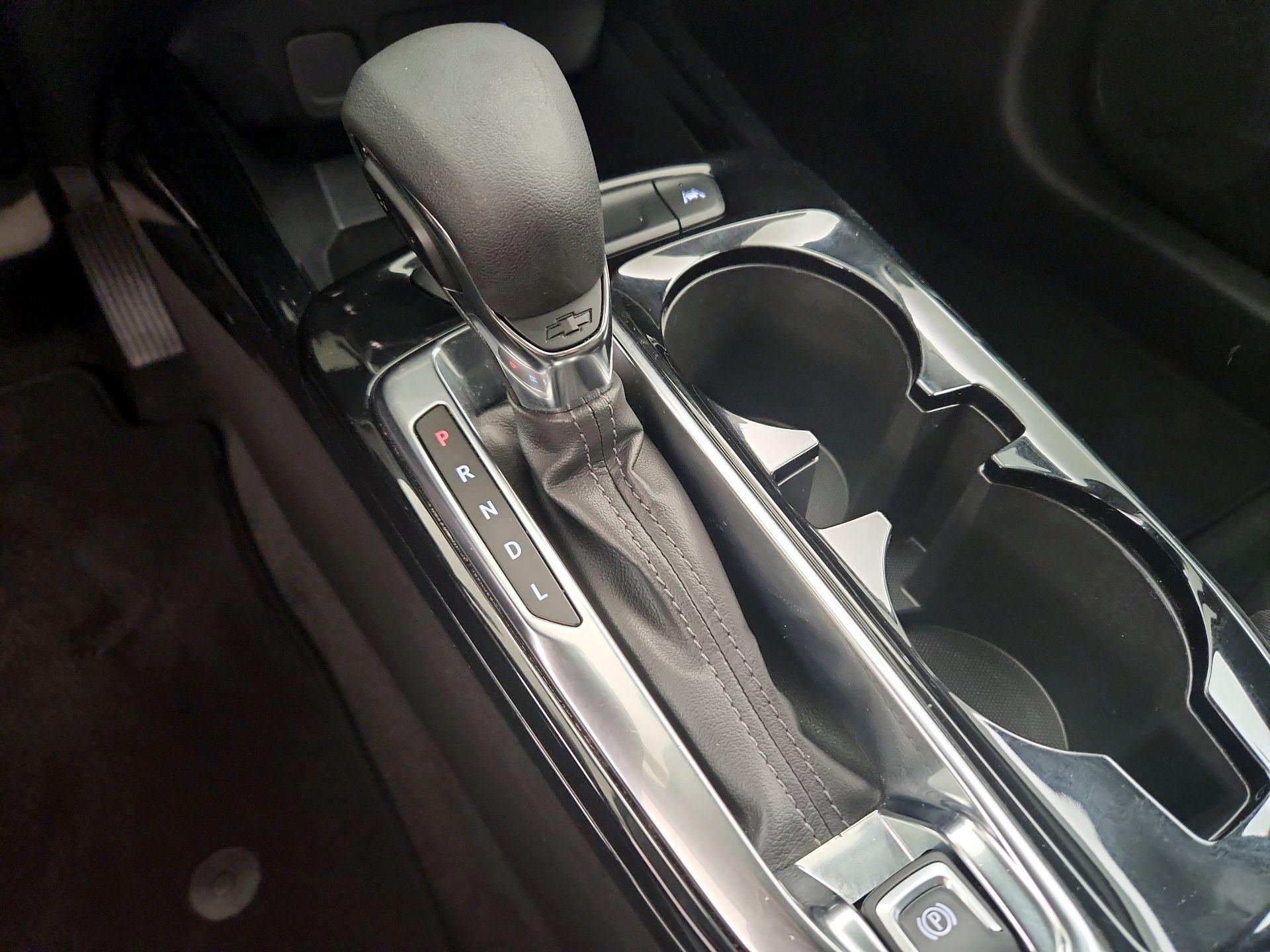 Thumbnail: 2025 Chevrolet Trax - 17