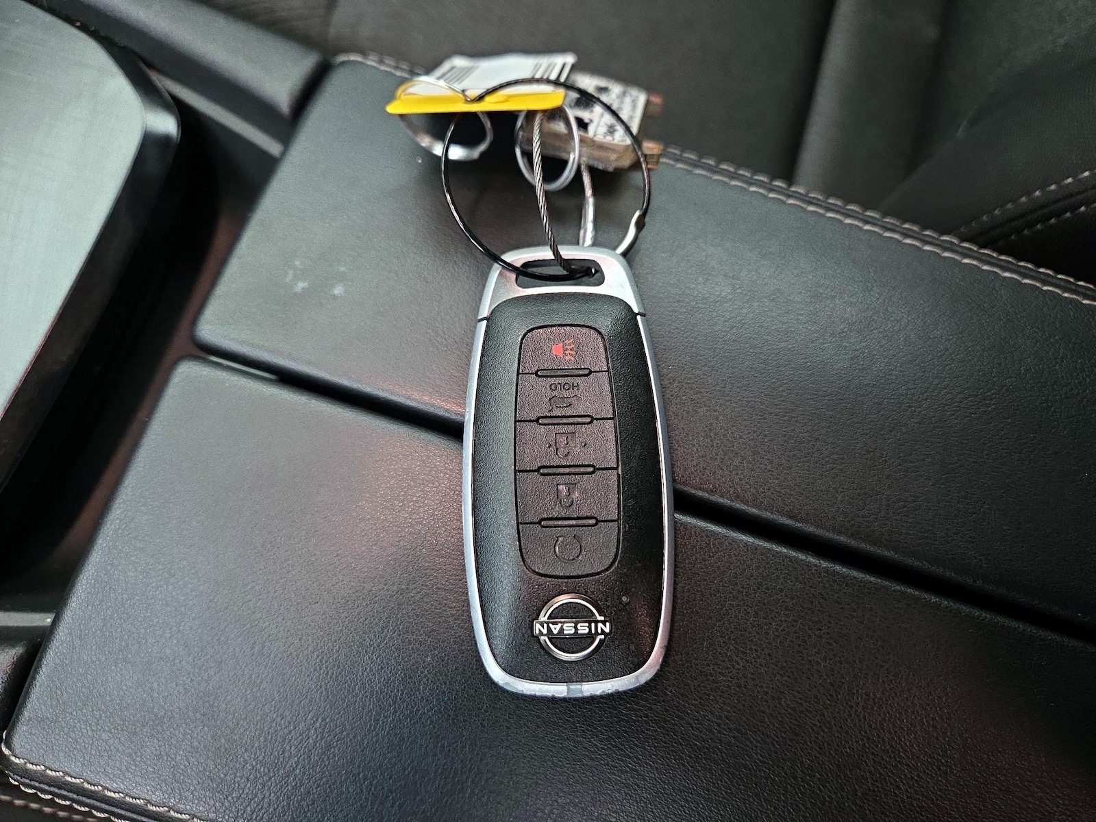 2025 Nissan Rogue SV - Photo 20