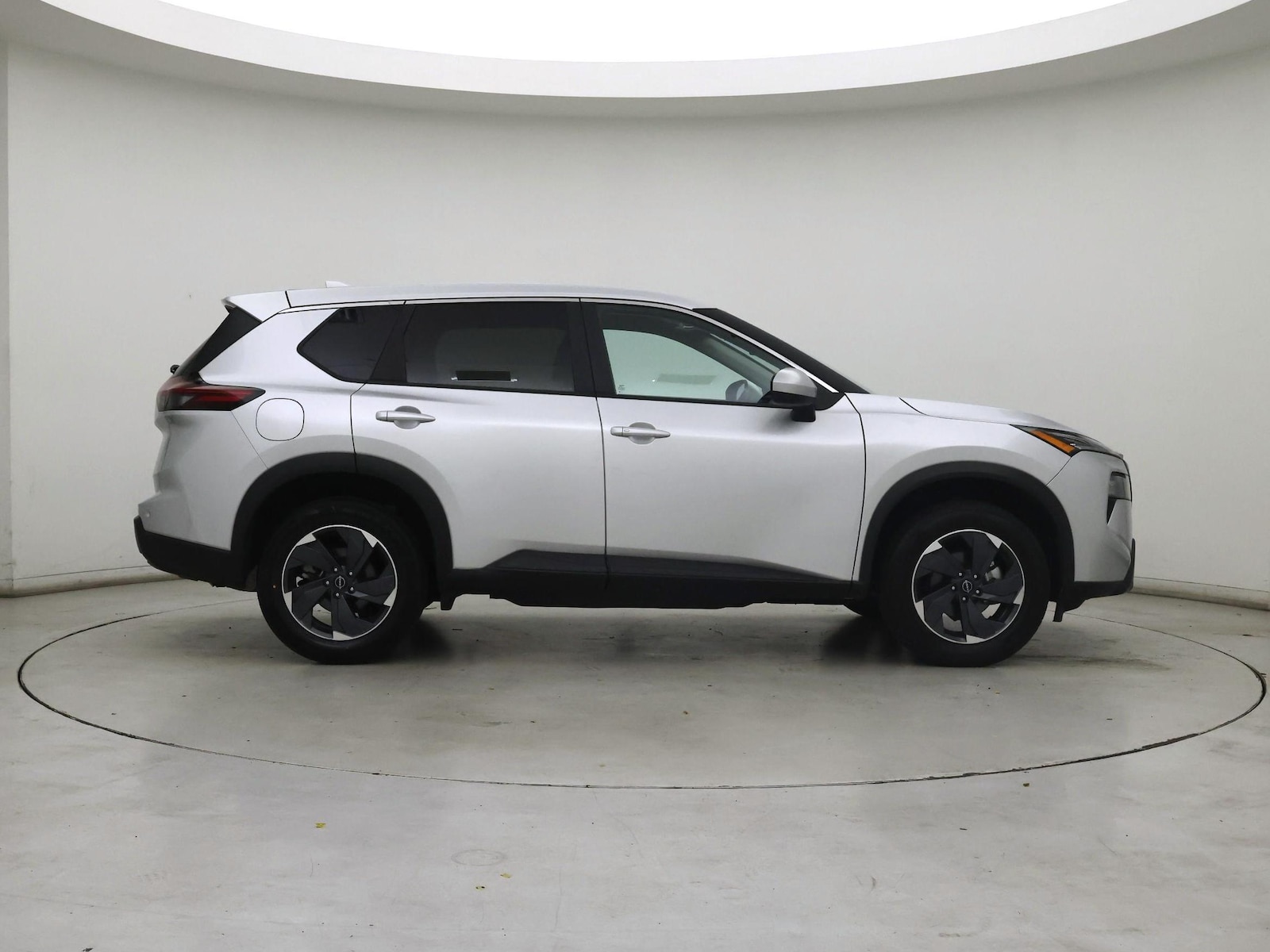 2025 Nissan Rogue SV - Photo 8