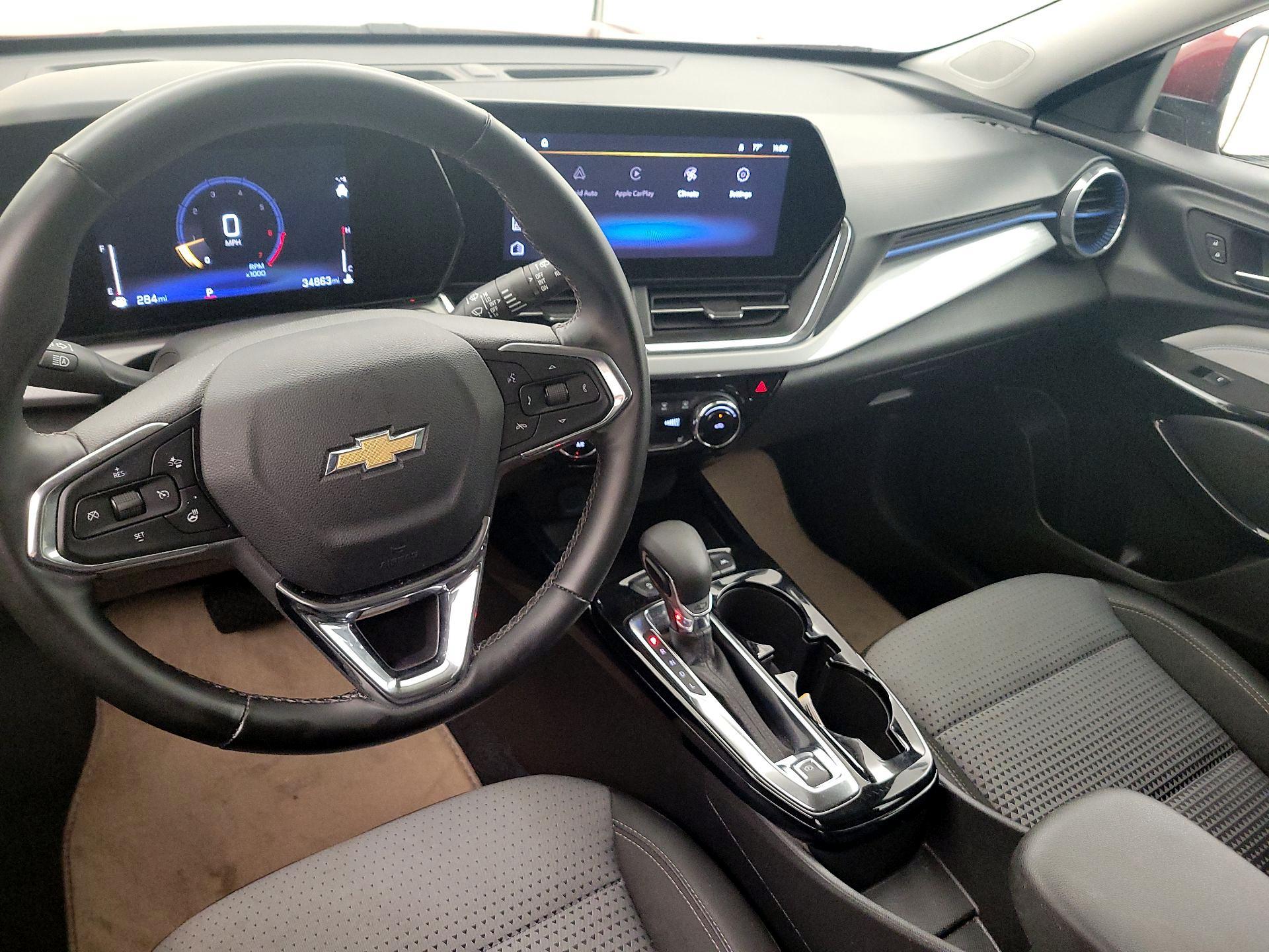 Thumbnail: 2025 Chevrolet Trax - 9
