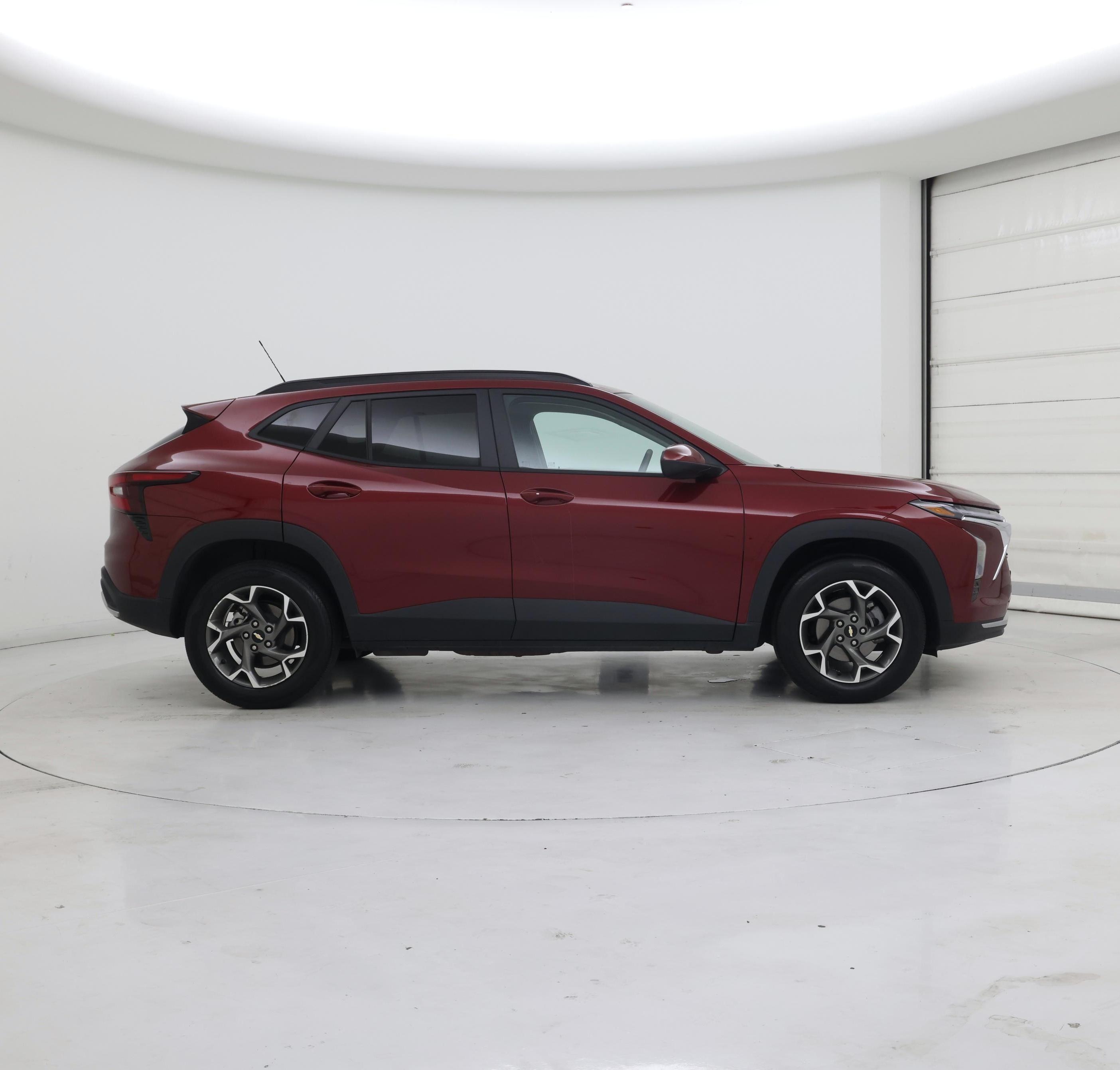 Thumbnail: 2025 Chevrolet Trax - 7