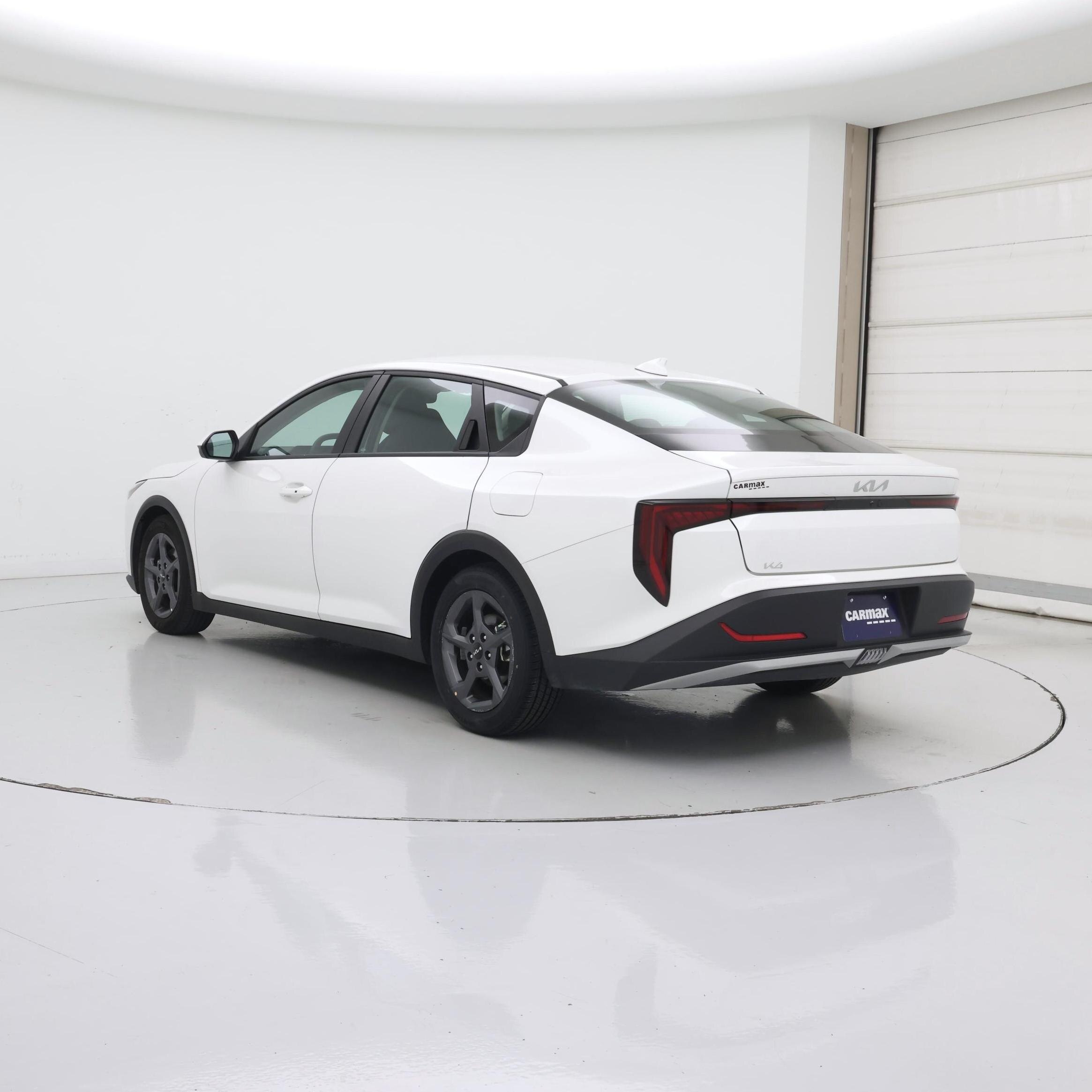 Thumbnail: 2025 Kia K4 - 2