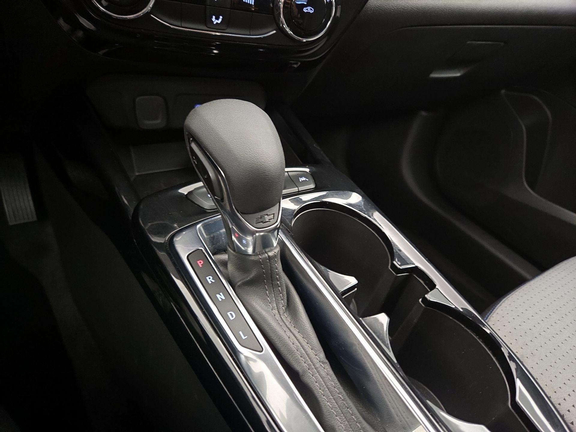 Thumbnail: 2025 Chevrolet Trax - 17