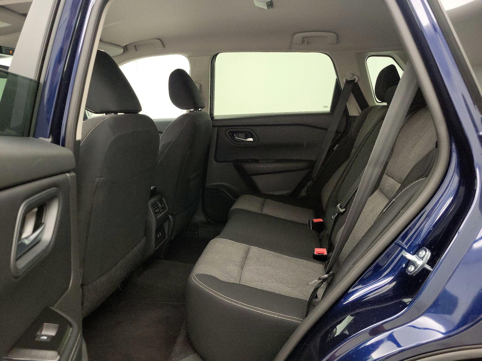 2025 Nissan Rogue SV - Photo 20