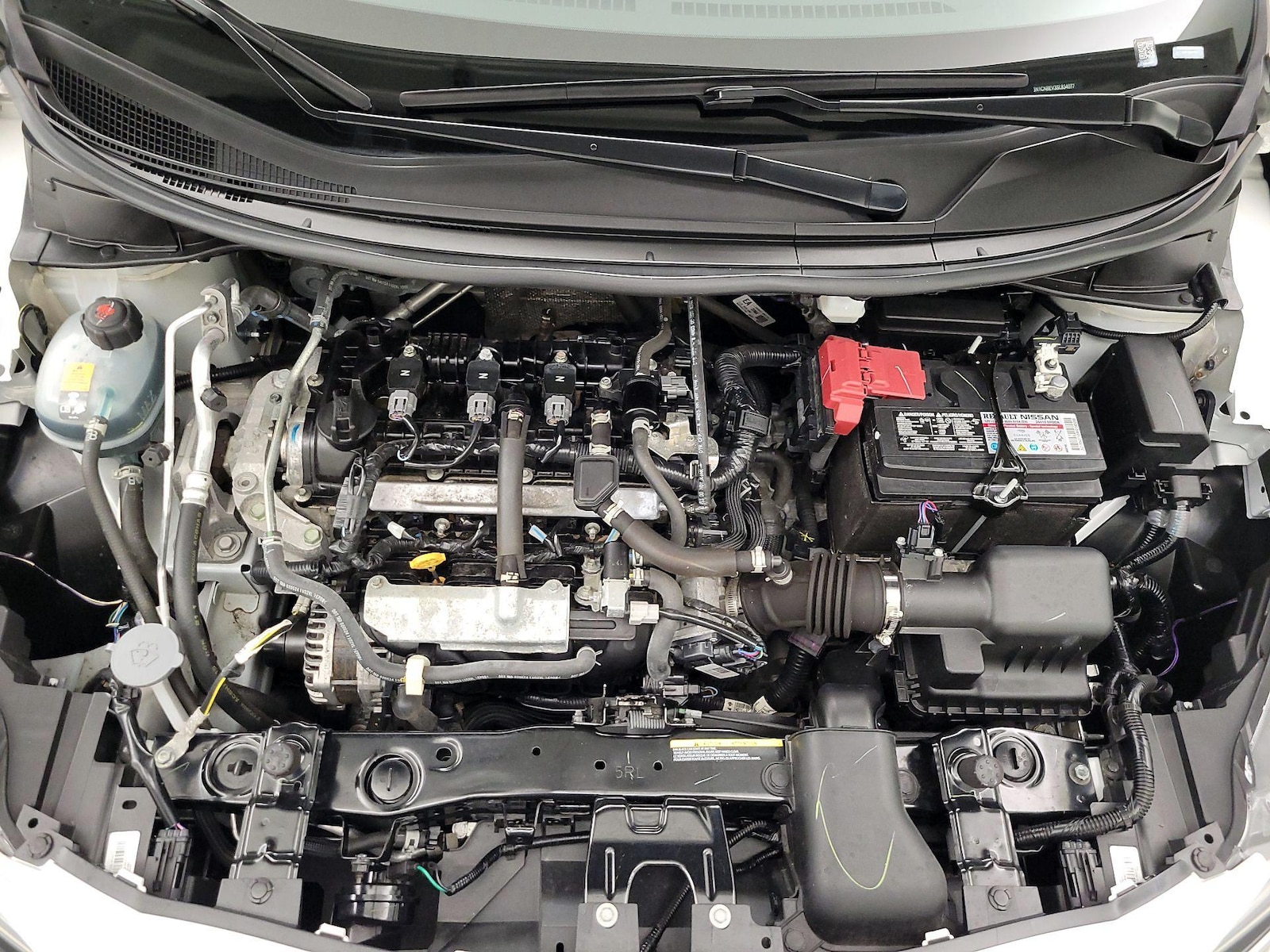 2025 Nissan Versa Sedan SV - Photo 21