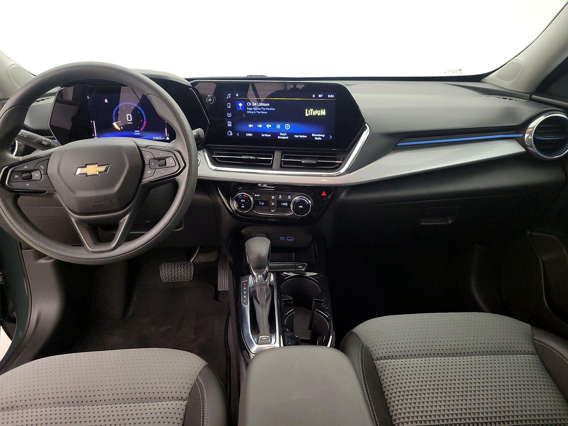 Thumbnail: 2025 Chevrolet Trax - 9