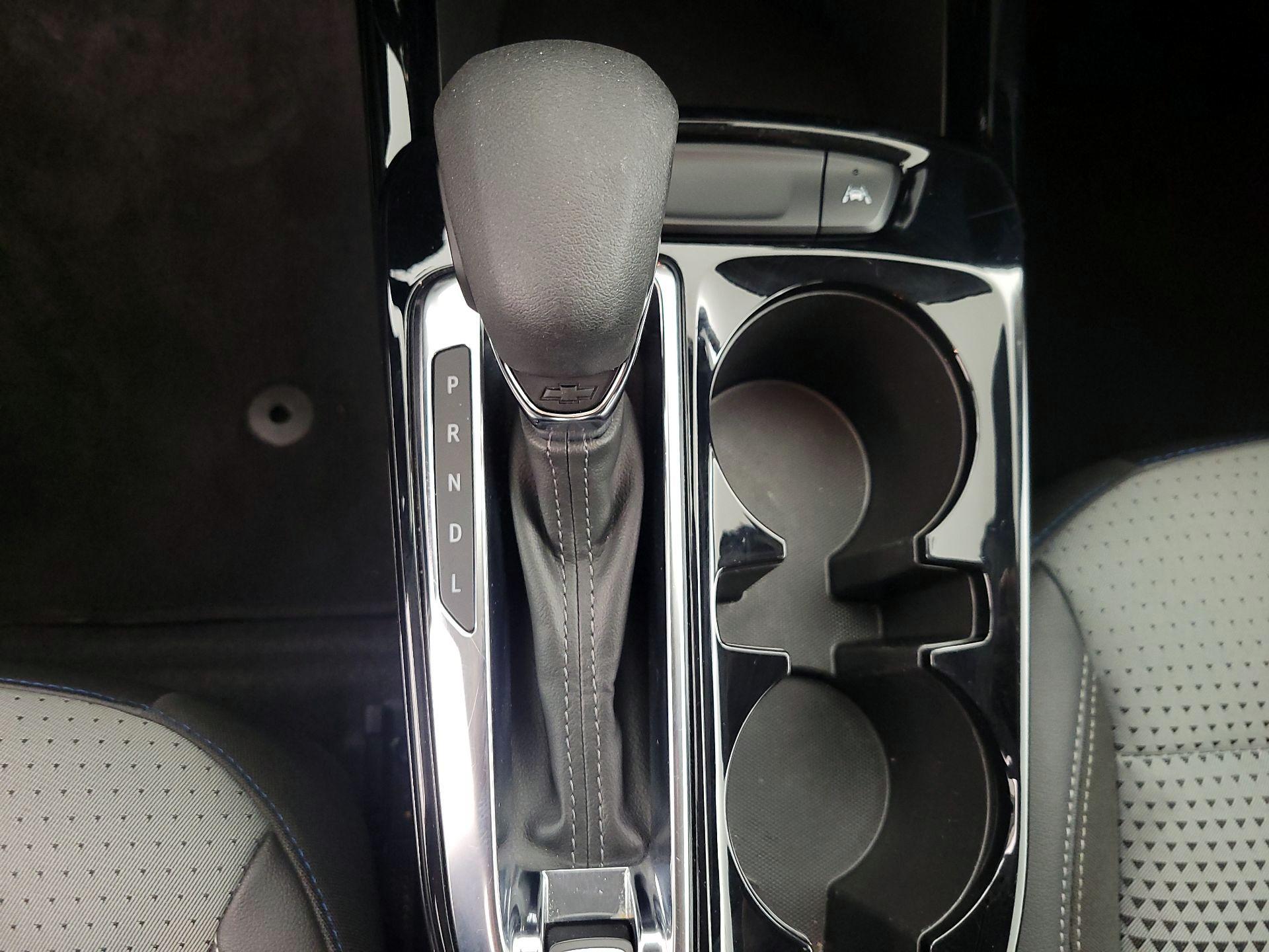Thumbnail: 2025 Chevrolet Trax - 17
