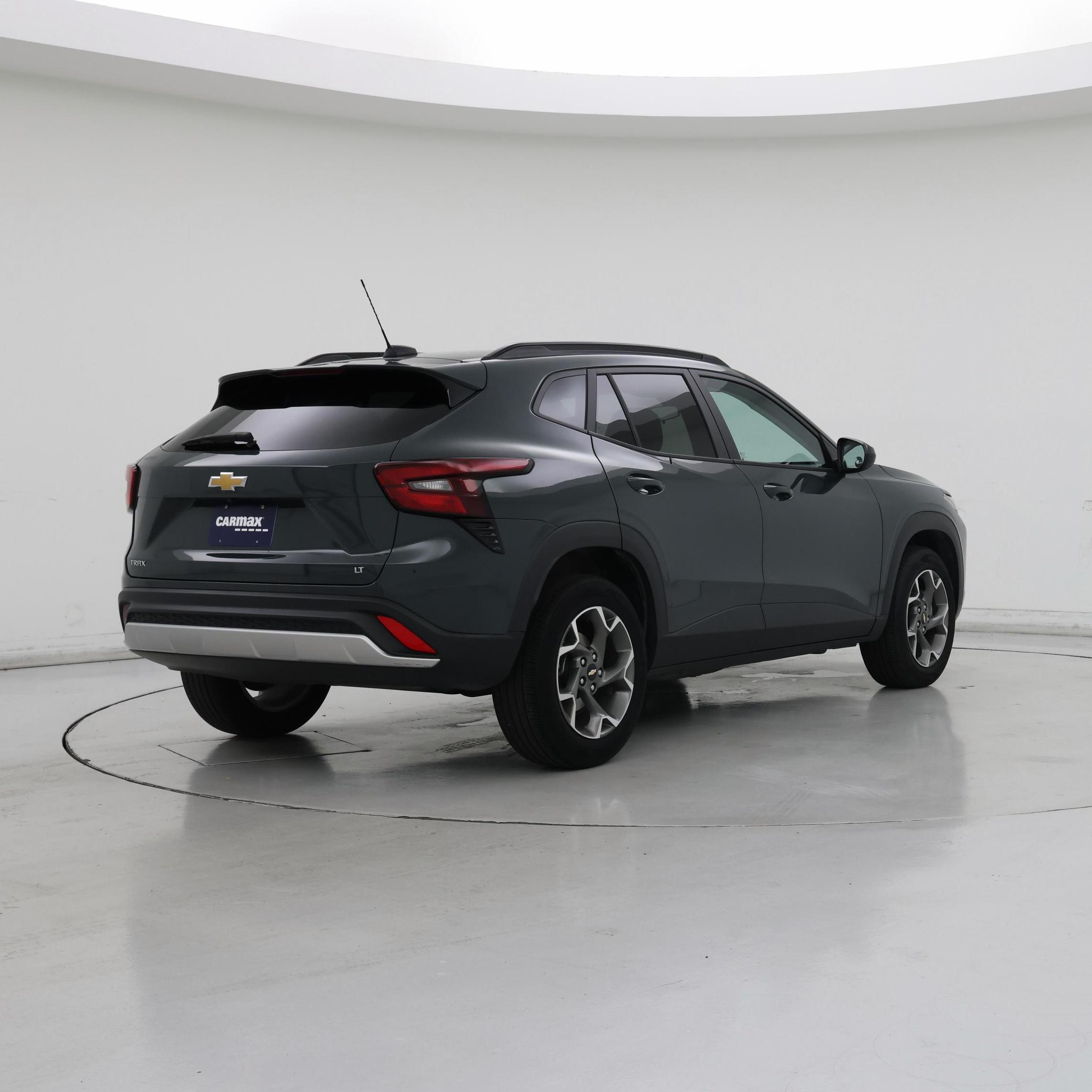 Thumbnail: 2025 Chevrolet Trax - 8