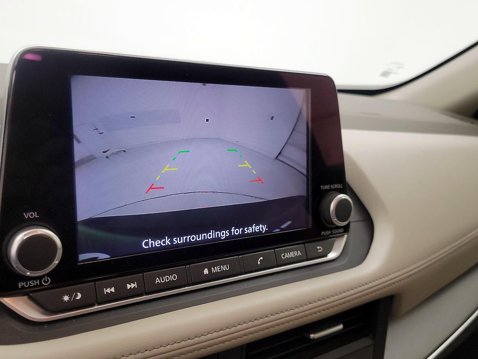 2025 Nissan Rogue SV - Photo 15