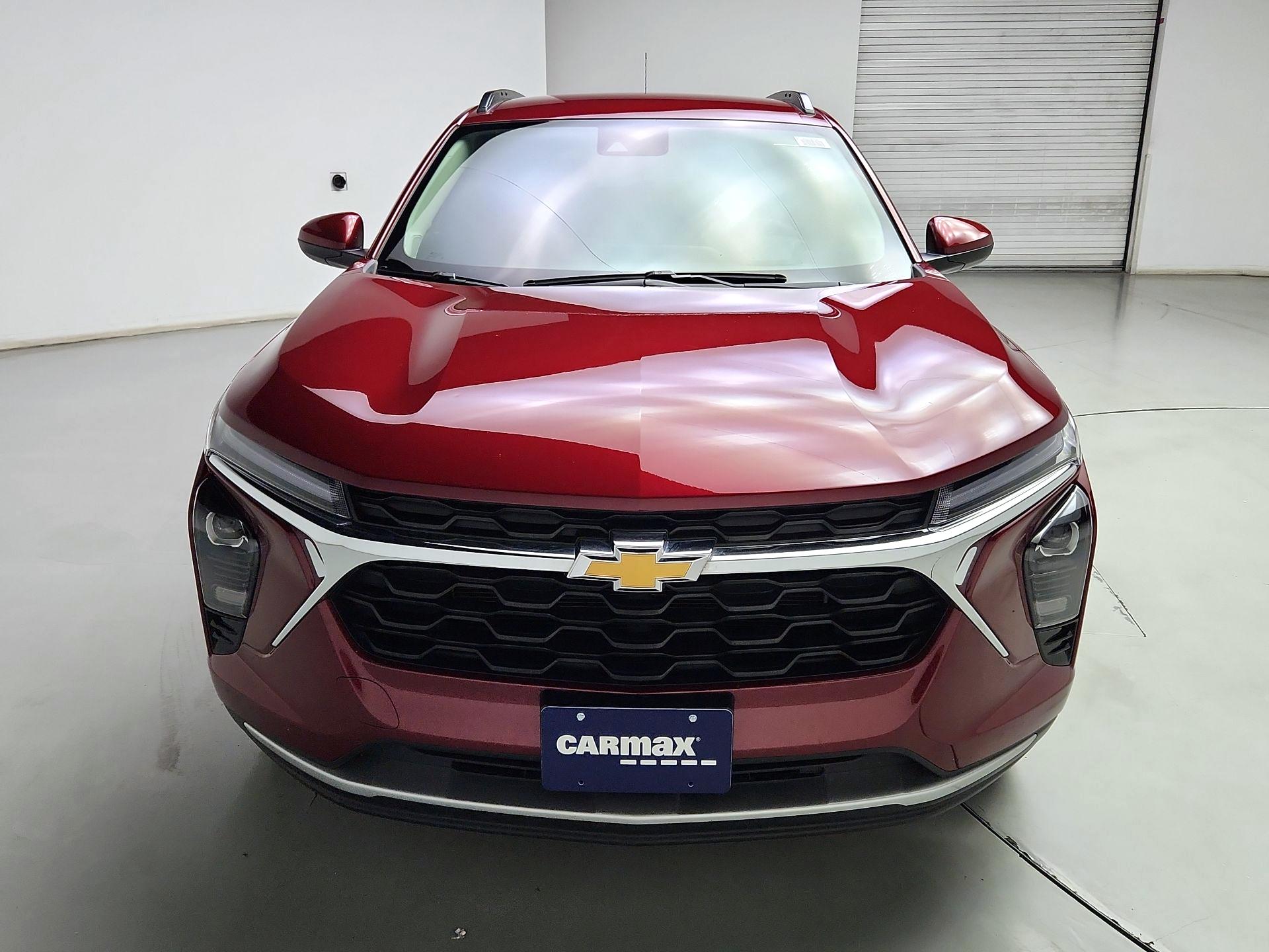Thumbnail: 2025 Chevrolet Trax - 2